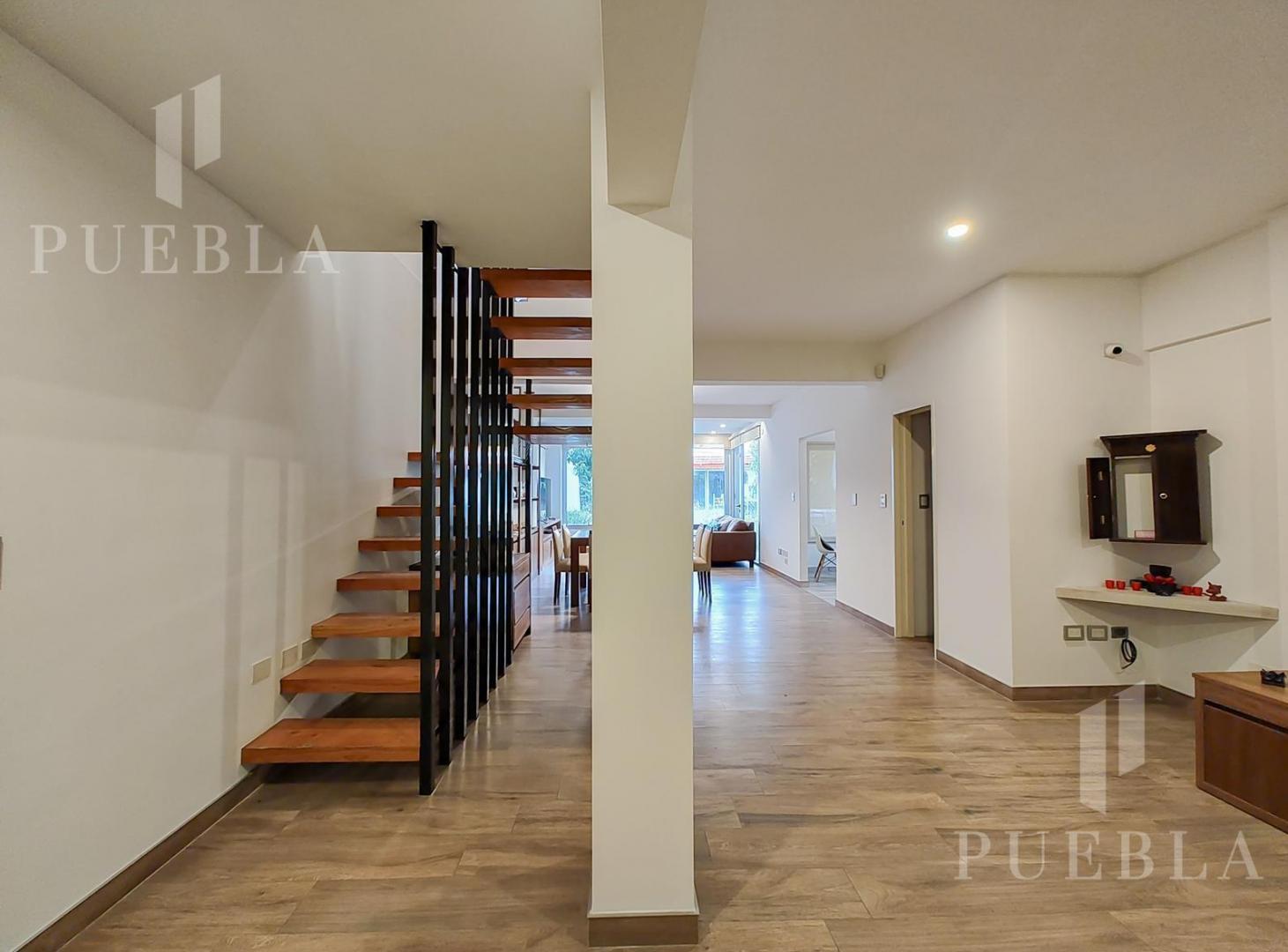 Foto de CASA EN VENTA CON COCHERA, PARQUE, QUINCHO Y 4 DORMITORIOS – SAN, imagen 5