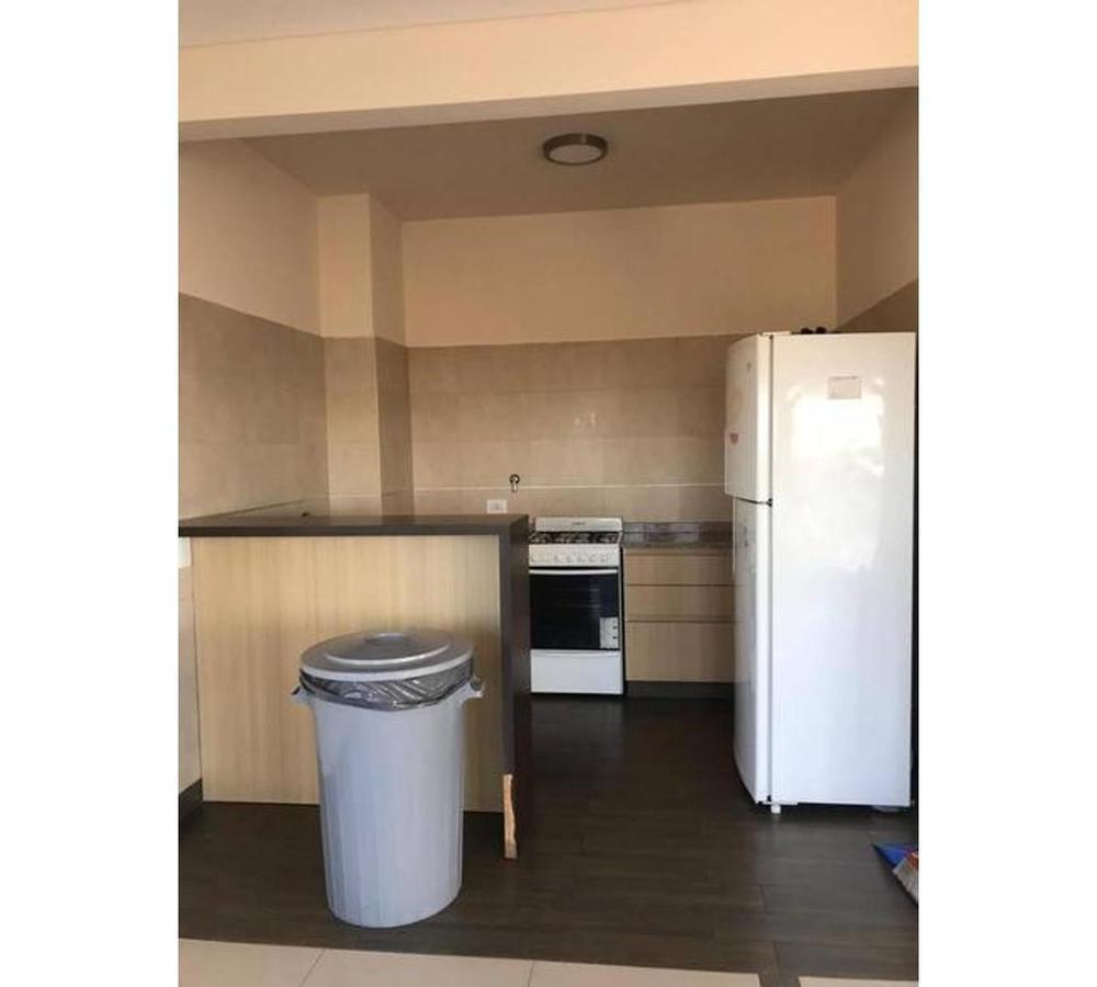 Venta Departamento 3 Ambientes con Cochera 4
