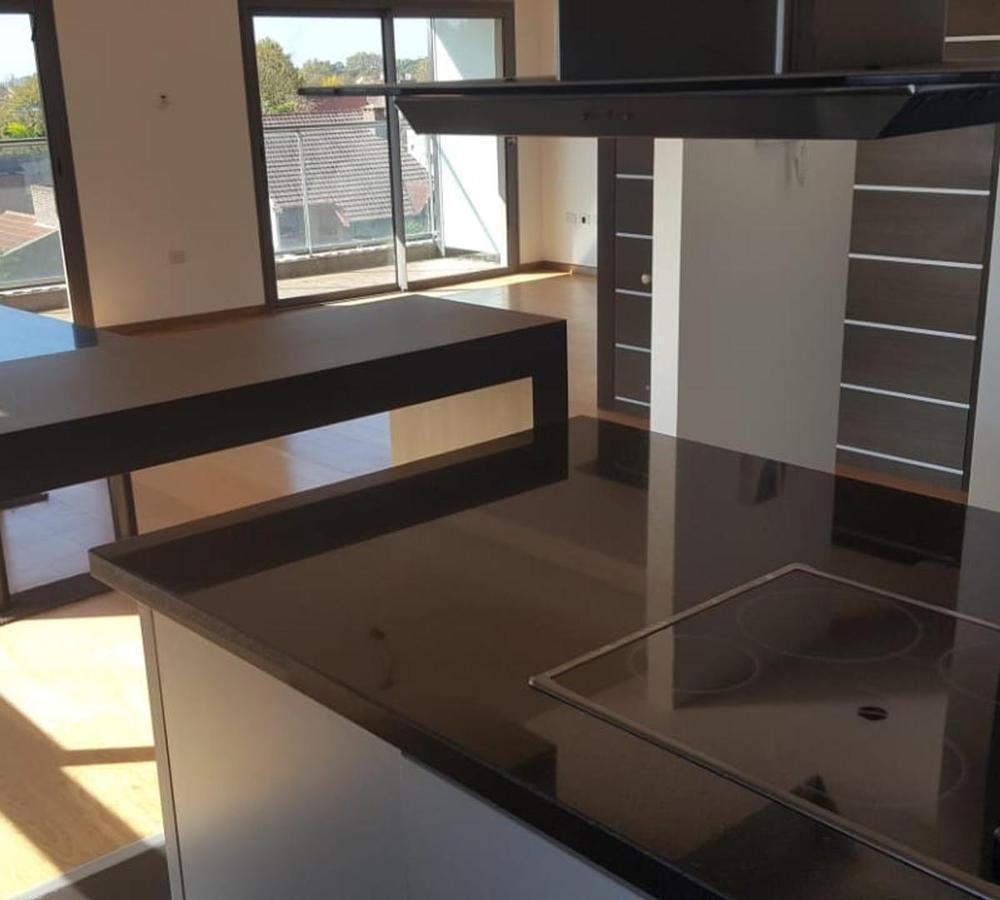 Semipiso de Categoria, Sarmiento 818, Quilmes. 4