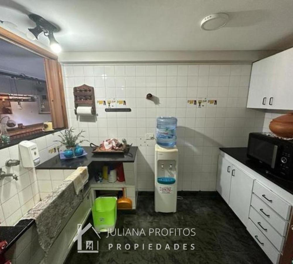 Foto de Casa Chalet de 5 Ambientes con Pileta en Quilmes Oeste, imagen 5