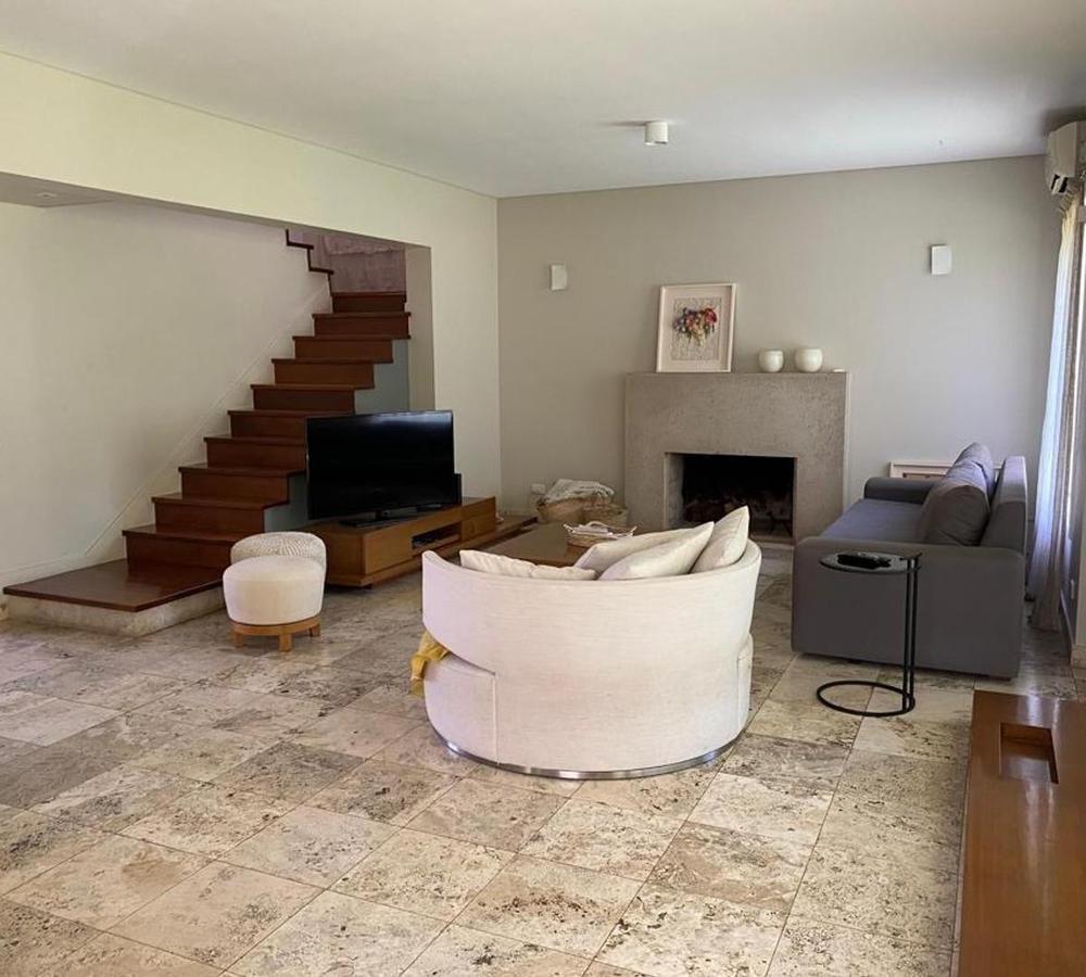 Casa en Venta en Barrio Cerrado Club El Carmen 3
