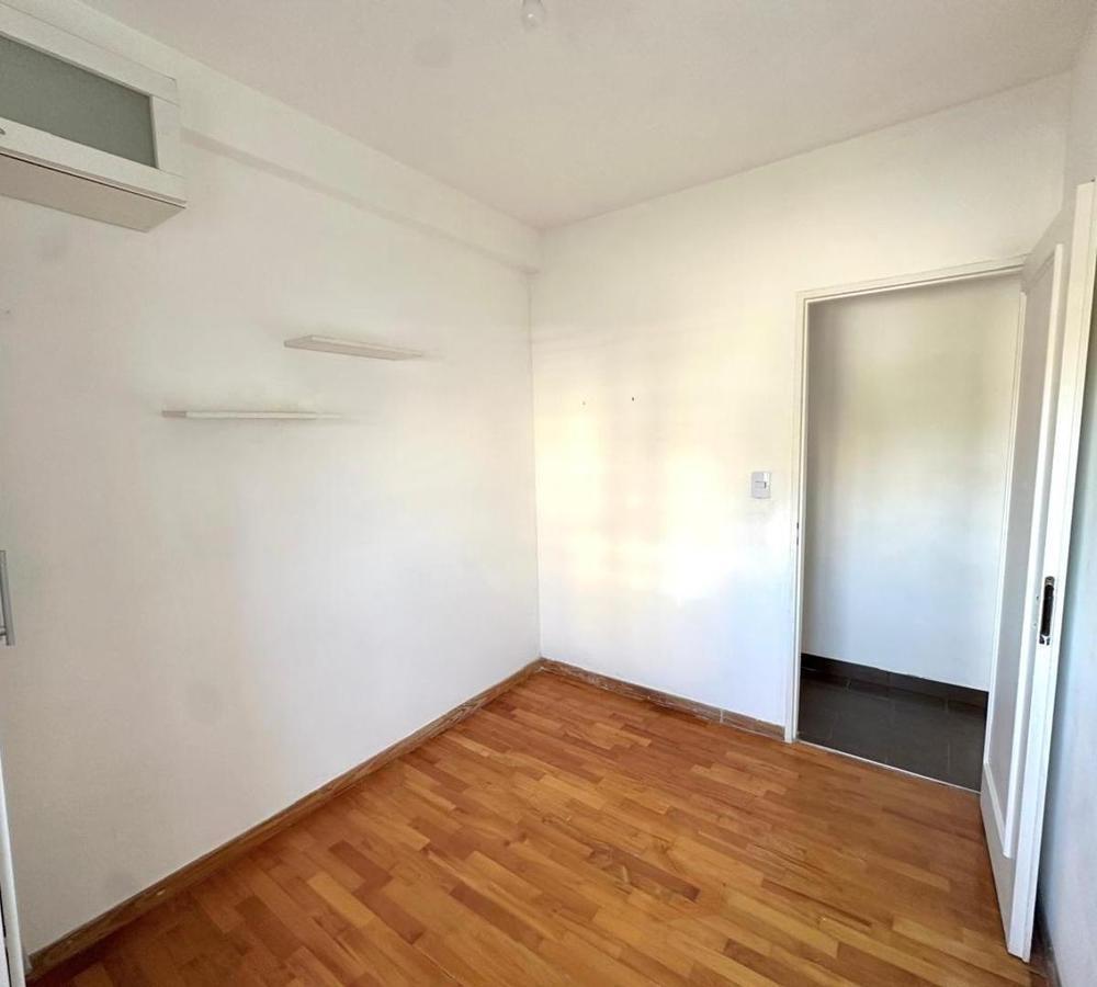 Departamento 3 Ambientes en Venta con Cochera Quilmes Centro 5