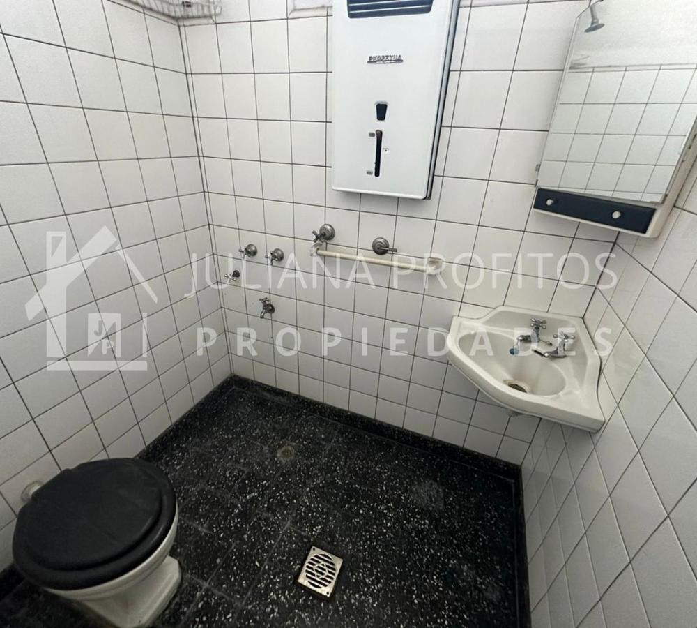 Casa 4 Ambientes en Venta Quilmes Centro 4