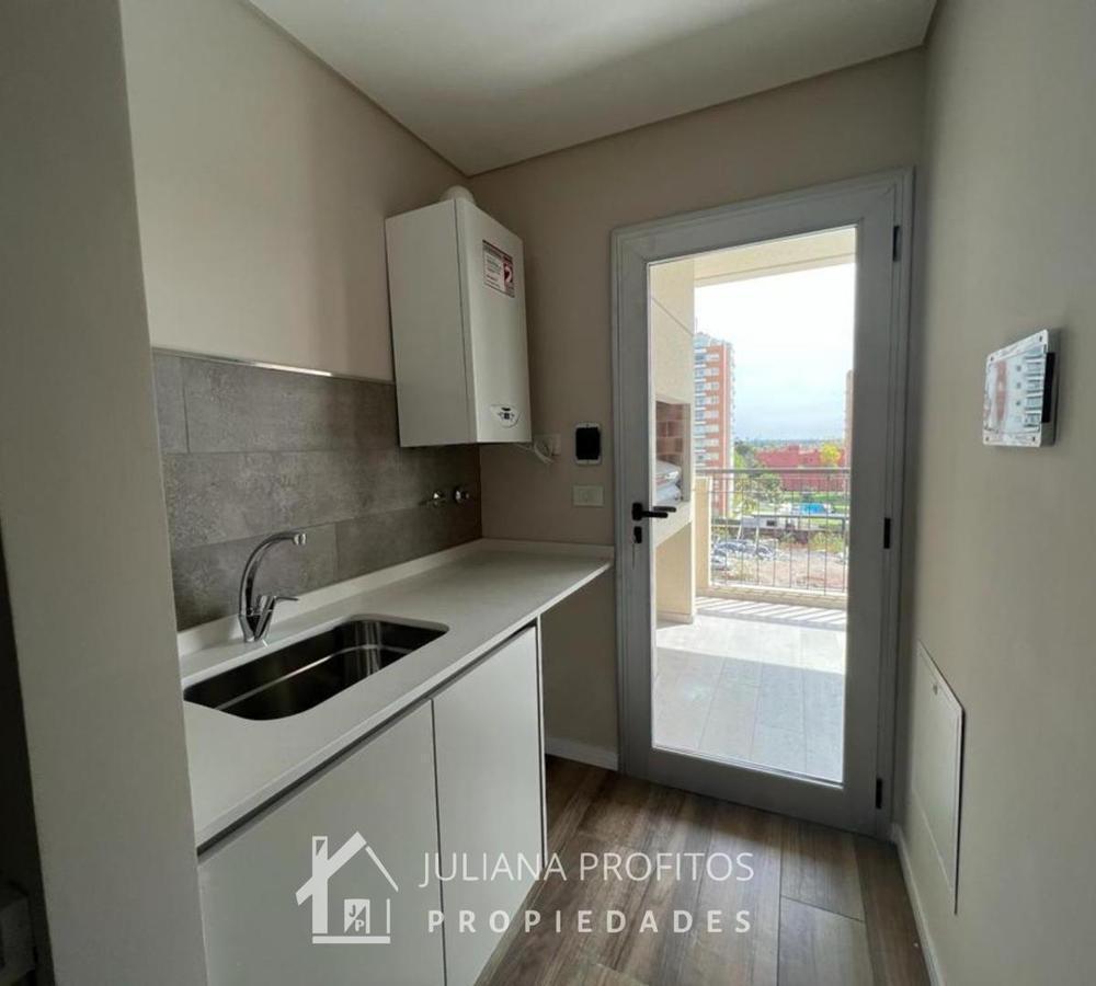 Foto de Excelente departamento 2 ambientes en venta-Bernal, imagen 5