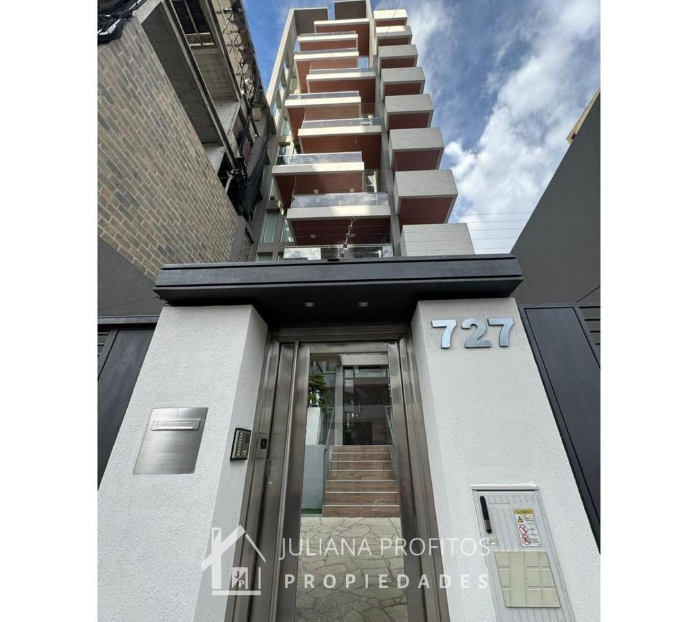Semipiso en Venta 2 Ambientes con Cochera 2