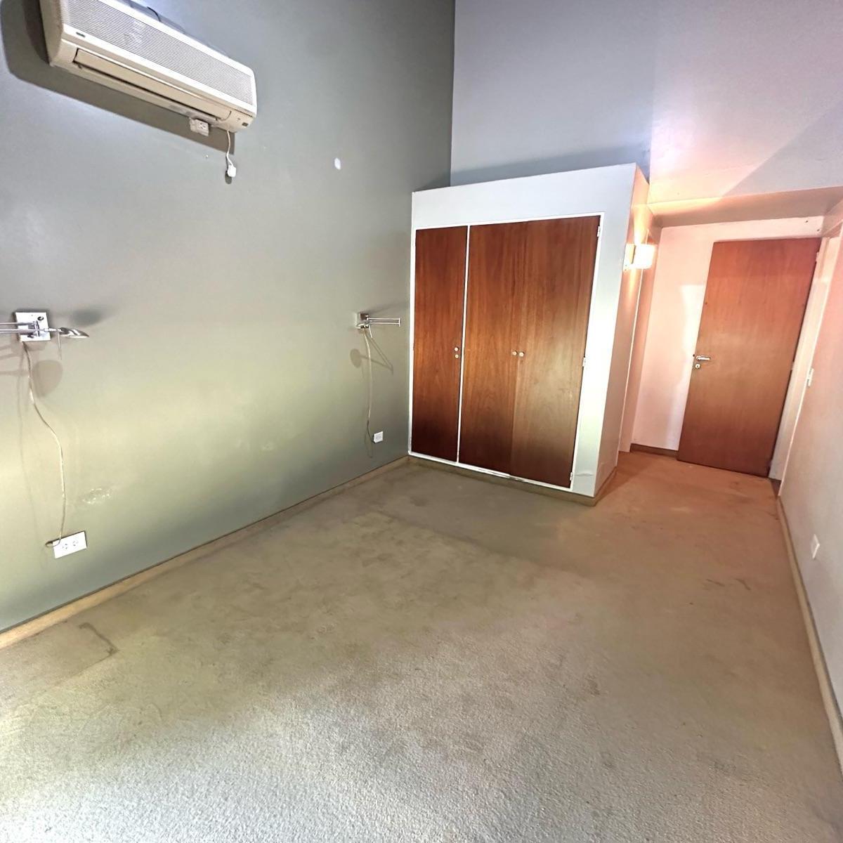Casa en Venta de 4 Ambientes en Club de Campo El Carmen Barrio Cerrado Hudson 5