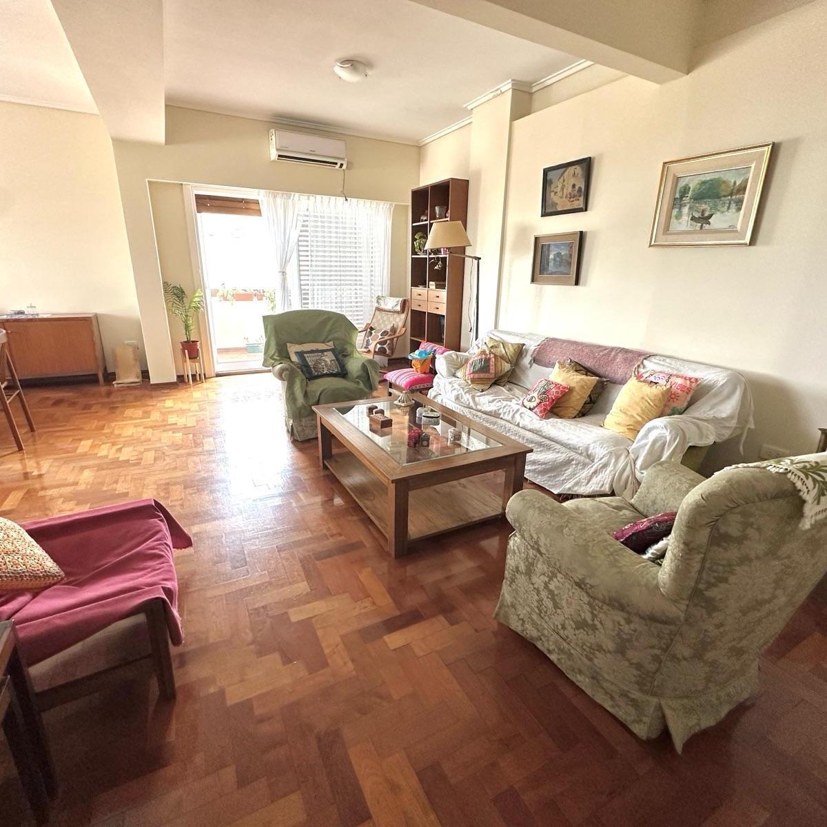 Departamento de 5 Ambientes con Cochera y Baulera en Quilmes Centro 2