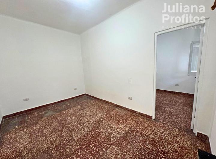 Departamento dos ambientes en alquiler - Quilmes Oeste 4