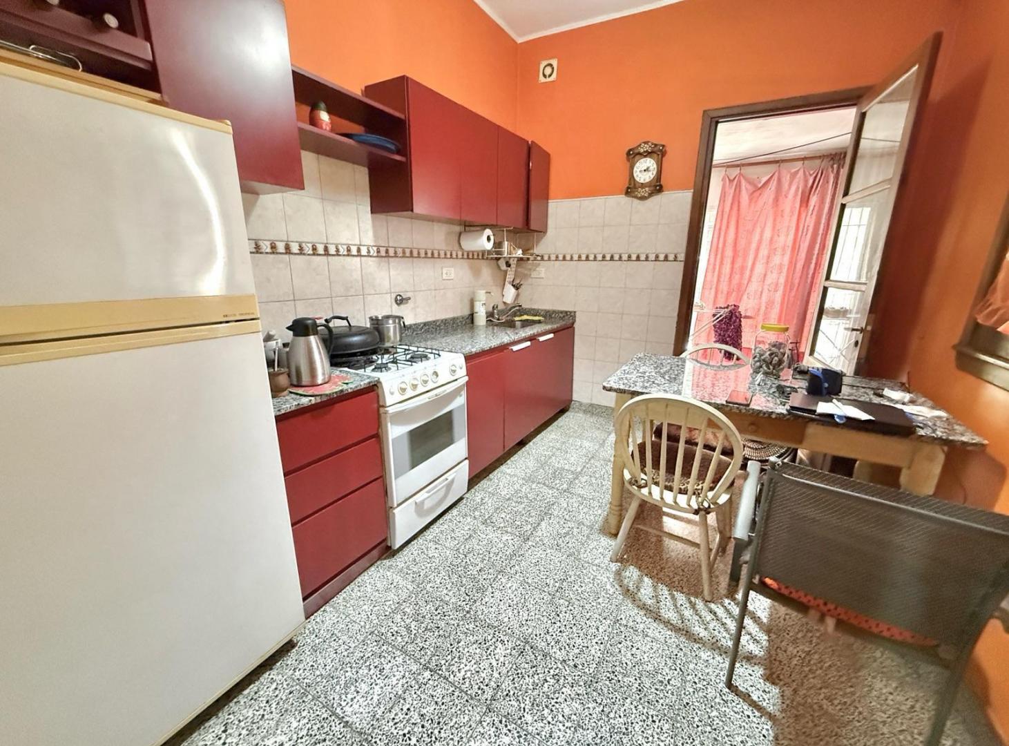 Foto de Casa en Venta de 3 Ambientes en Quilmes Oeste Centro, imagen 3