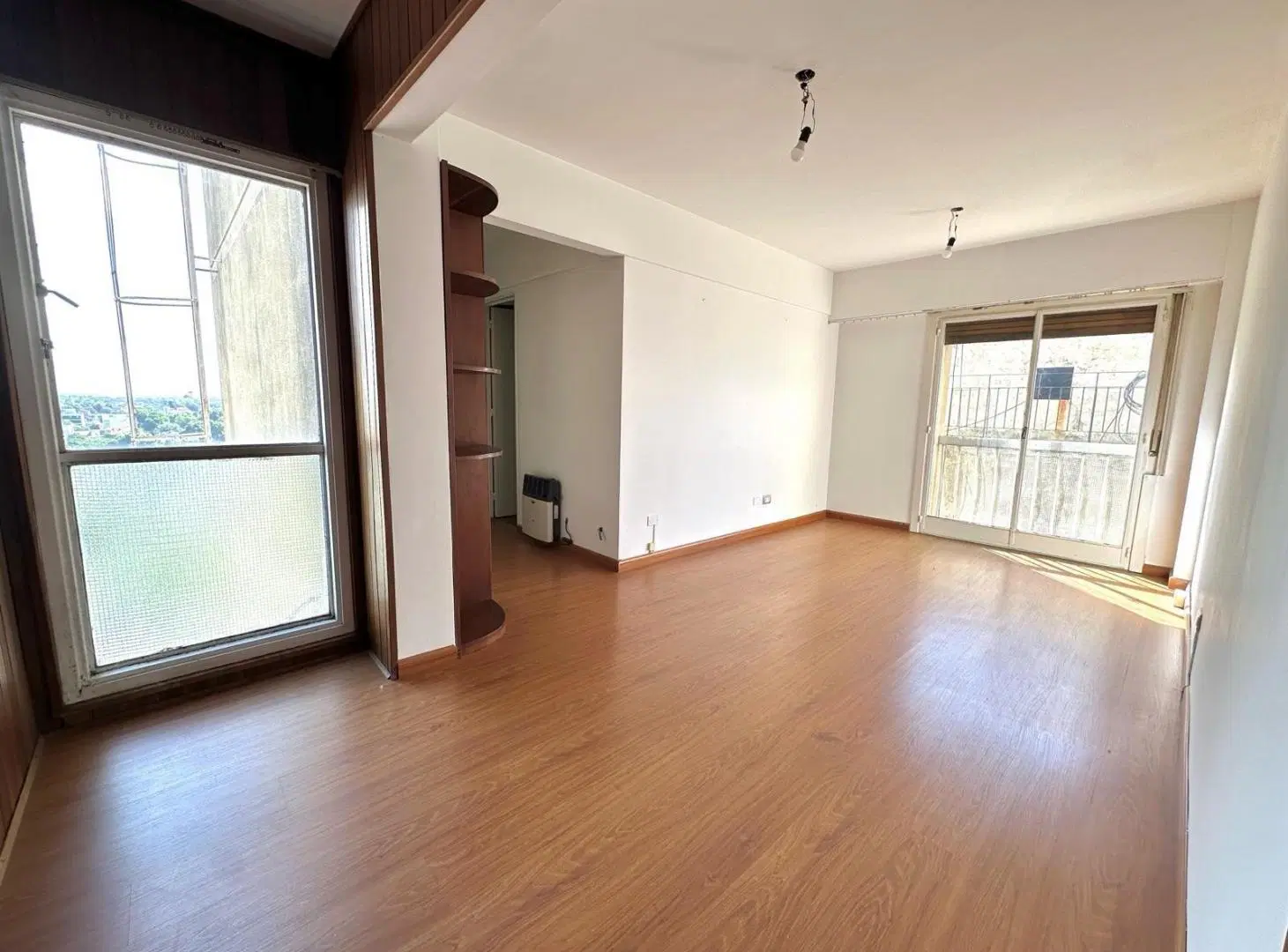 Departamento en Alquiler de 3 Ambientes en Quilmes Centro 2