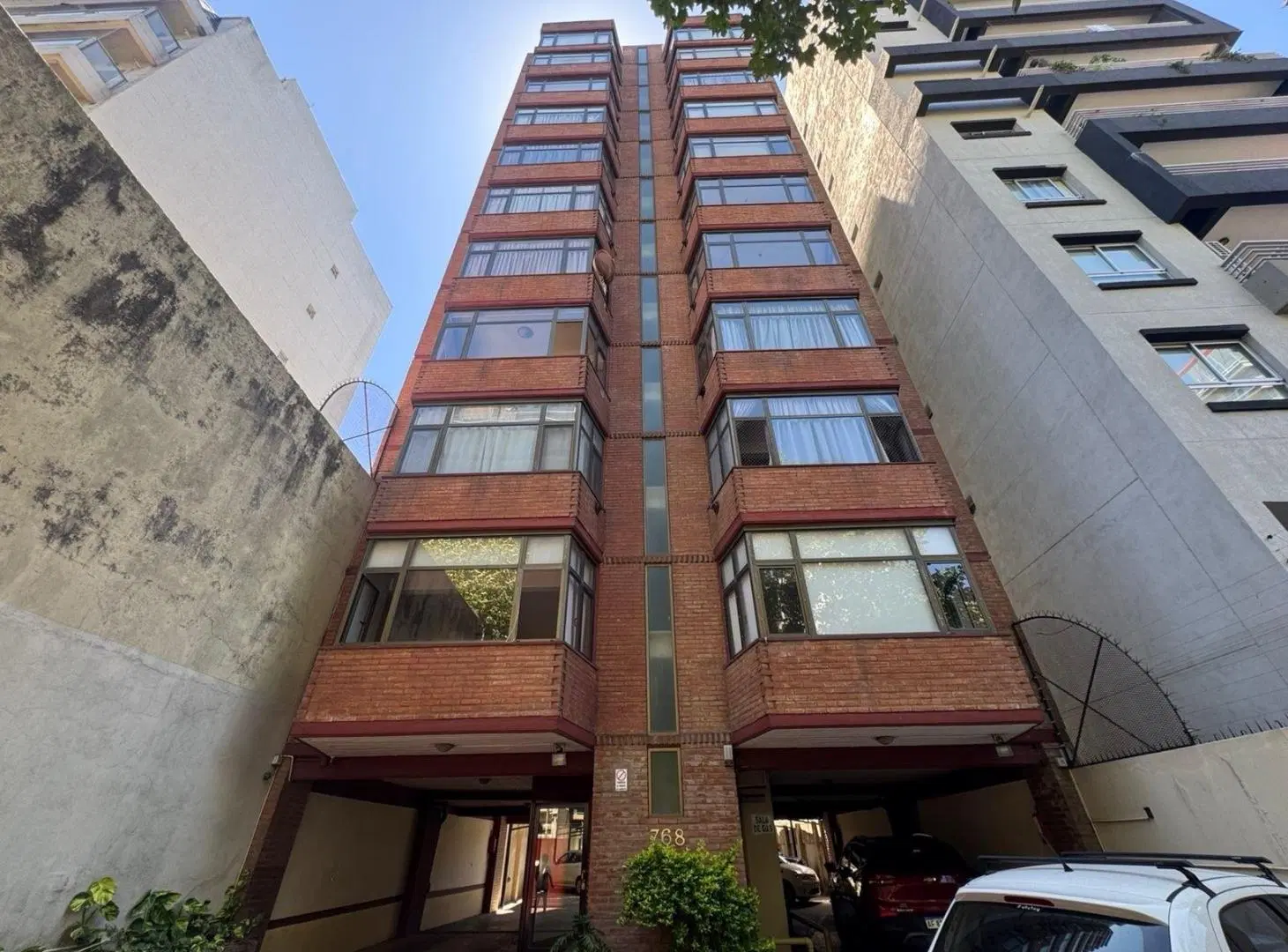 Semipiso tres ambientes con cochera en venta - Quilmes centro 3