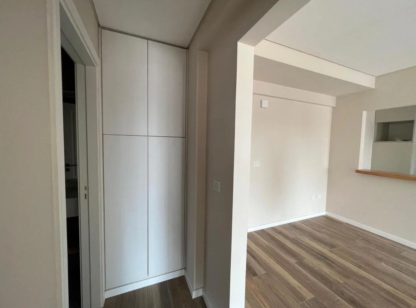 Departamento dos ambientes con cochera en alquiler - Klover 4