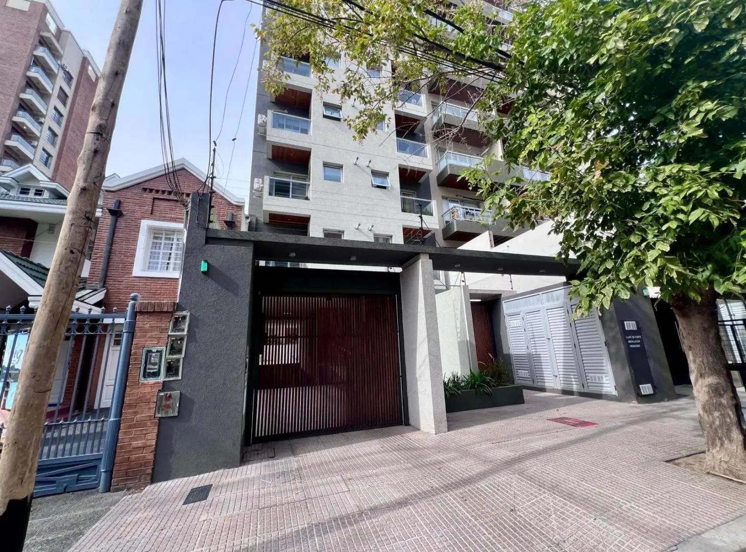 Departamento dos ambientes amoblado con cochera en alquiler - Quilmes centro 5