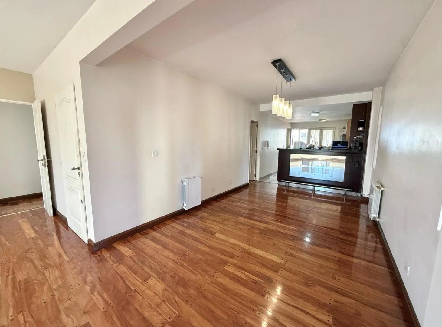 Departamento Piso 4 Ambientes en Venta con Cochera Quilmes Centro 3