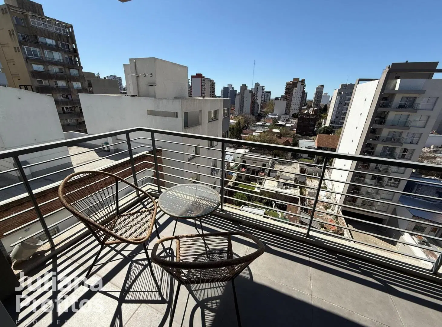 Departamento monoambiente con cochera en alquier - Quilmes Centro 2