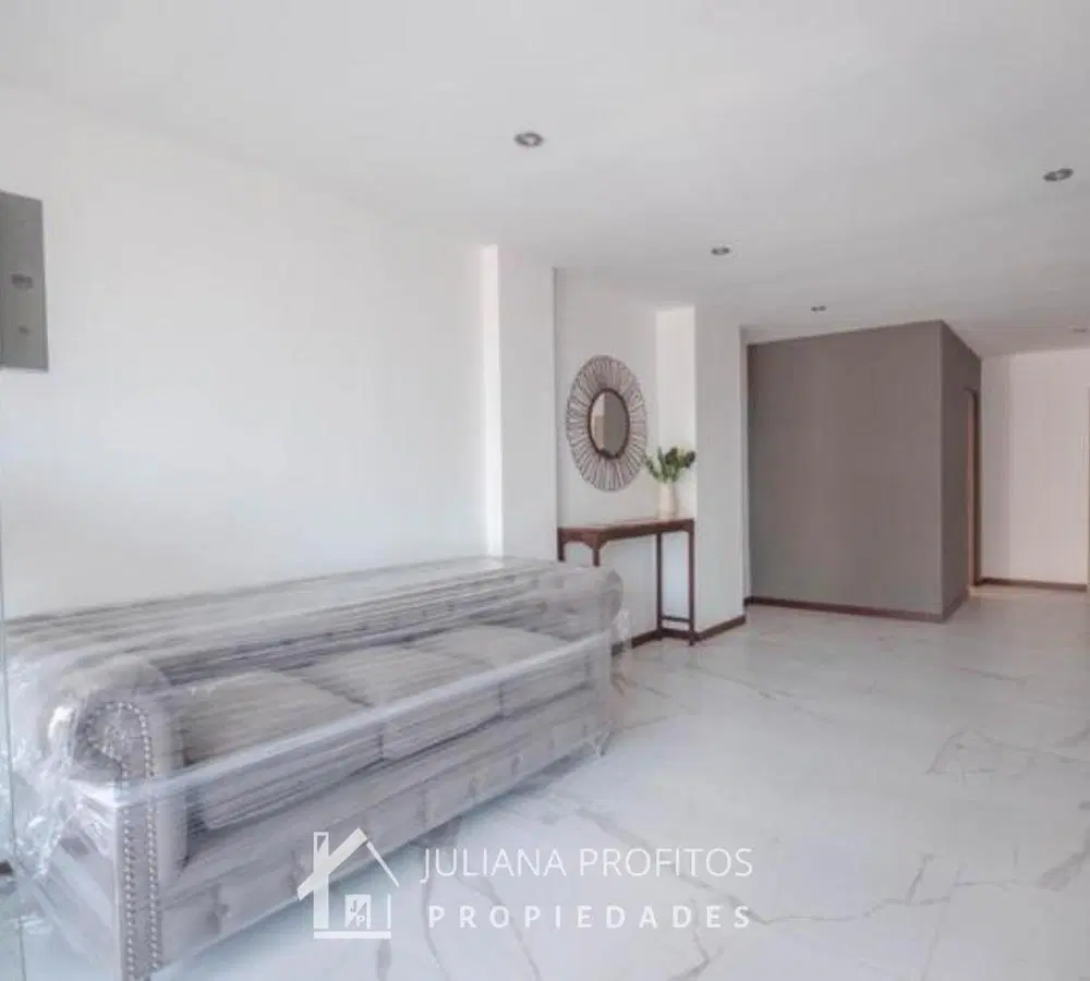 Departamento de 2 Ambientes con Cochera en Bernal Centro 5