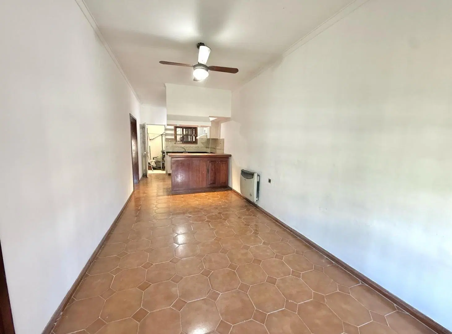 Casa PH en Alquiler de 3 Ambientes en Bernal Oeste 3