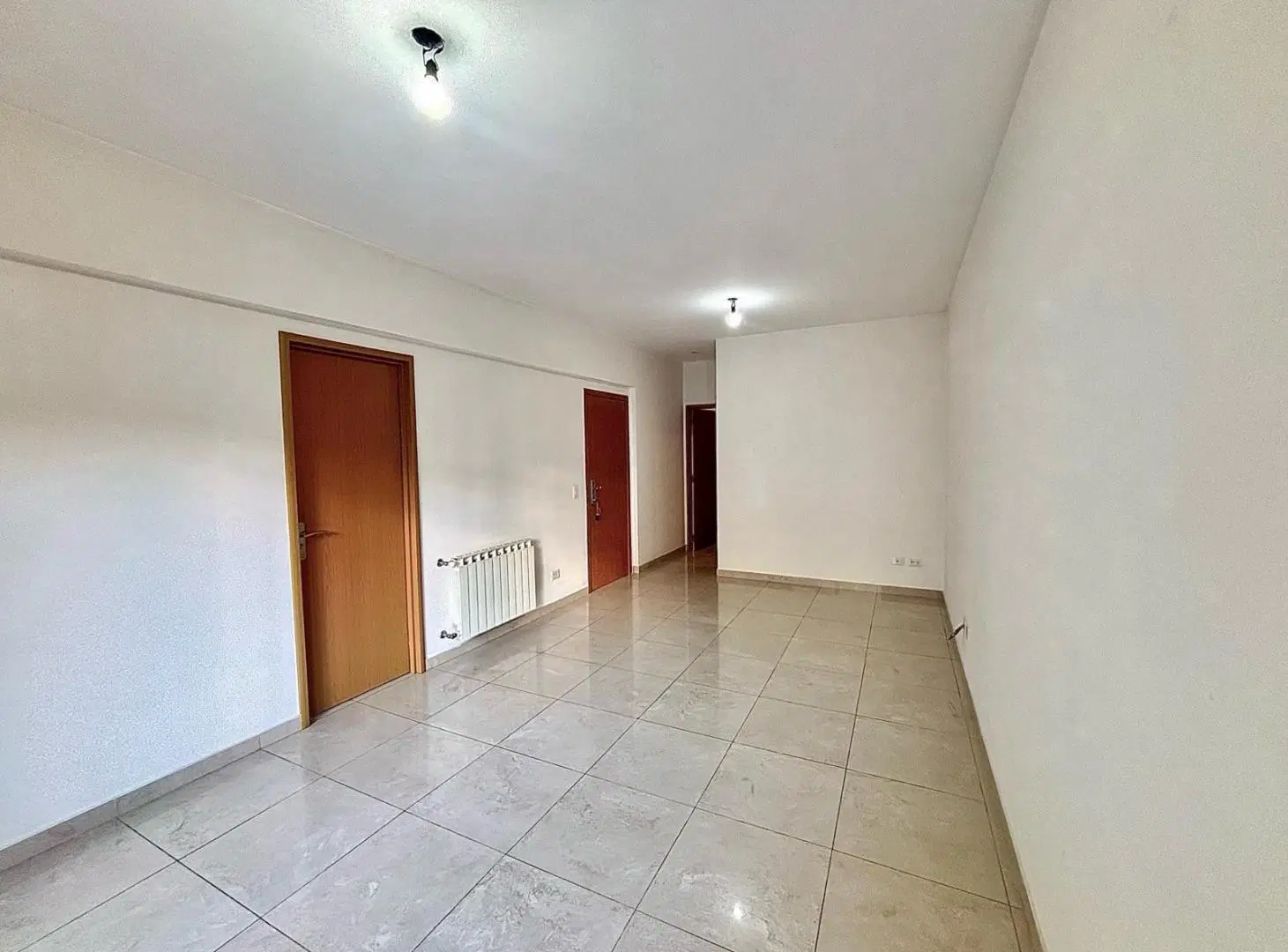 Departamento en Alquiler de 3 Ambientes con Cochera en Quilmes Centro 4