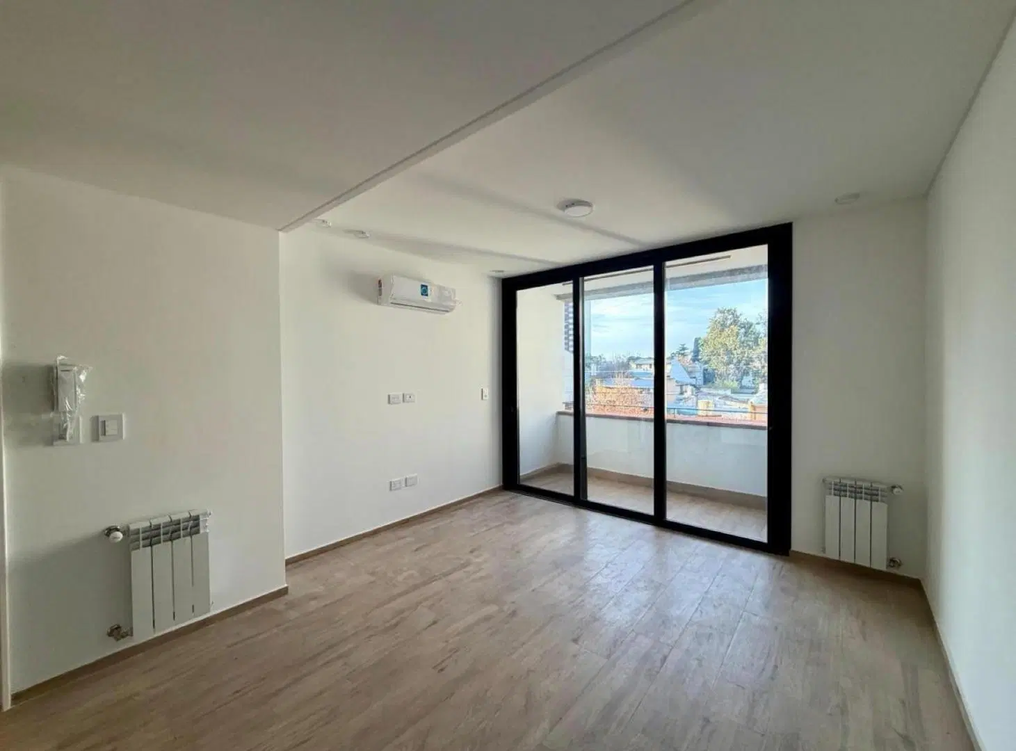 Departamento dos ambientes con cochera en venta - A estrenar.- 2