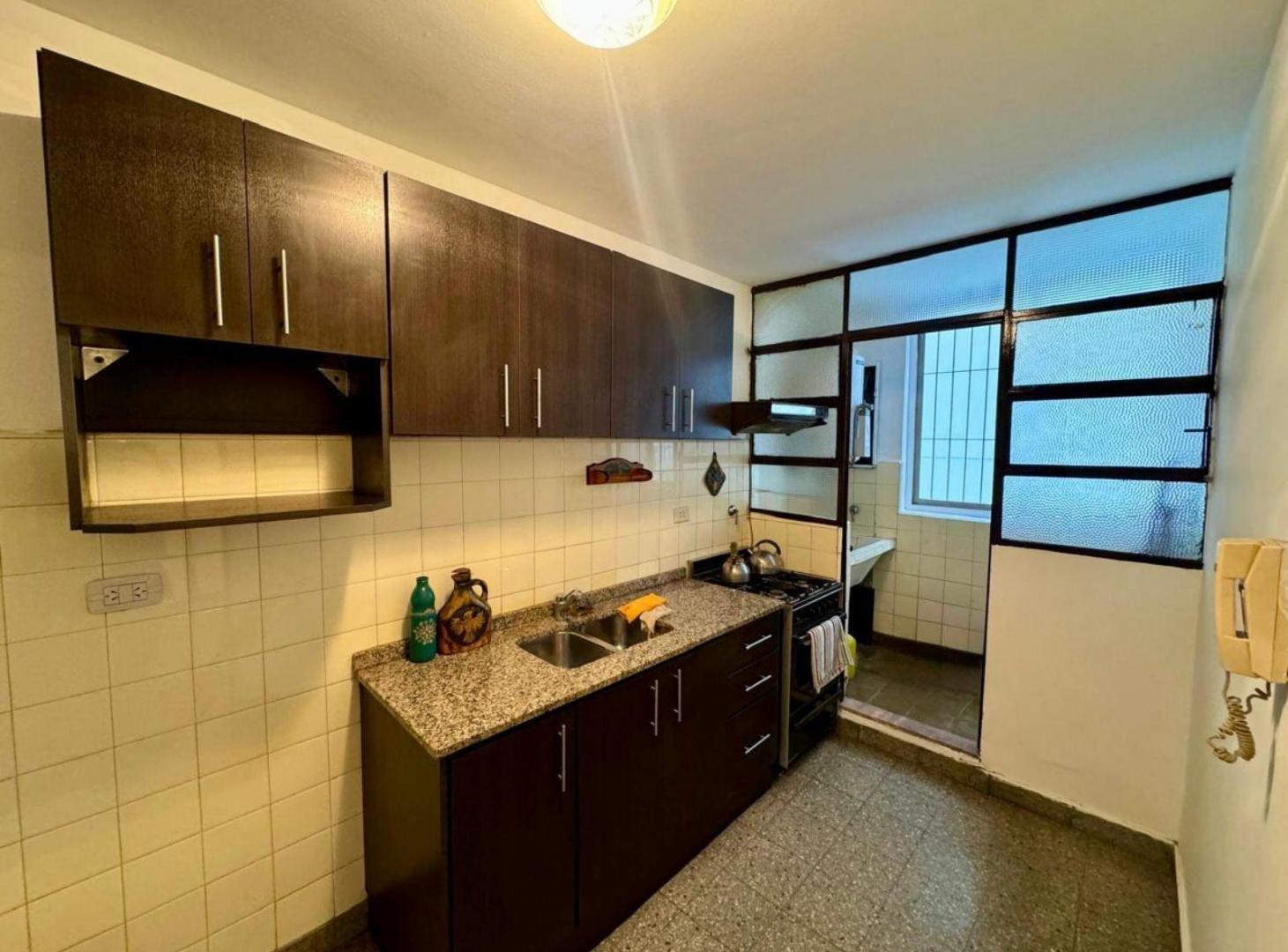 Foto de Departamento dos ambientes con cochera en venta - Bernal Centro, imagen 4