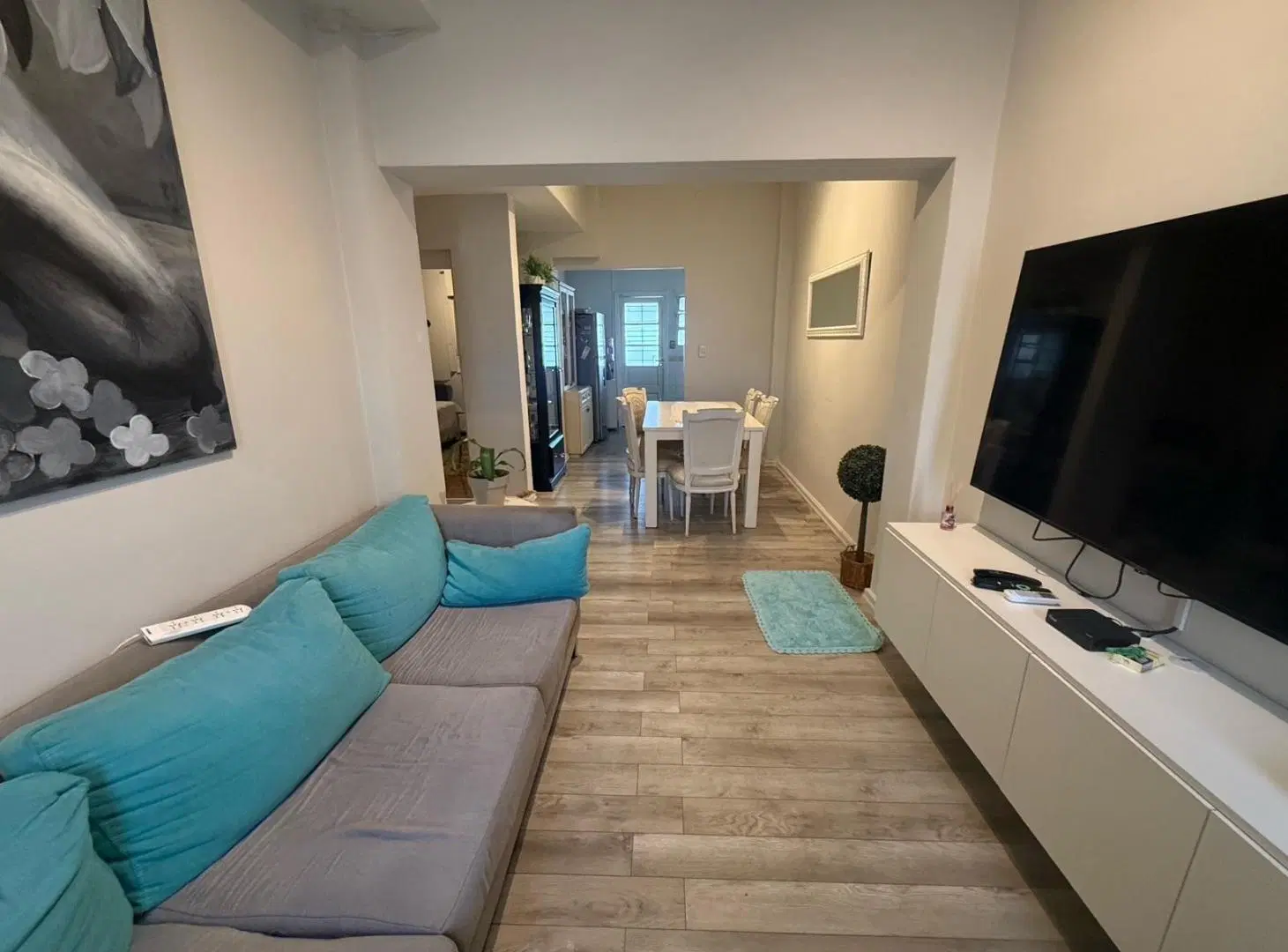 Casa de 3 ambientes en venta en el centro de Bernal 5