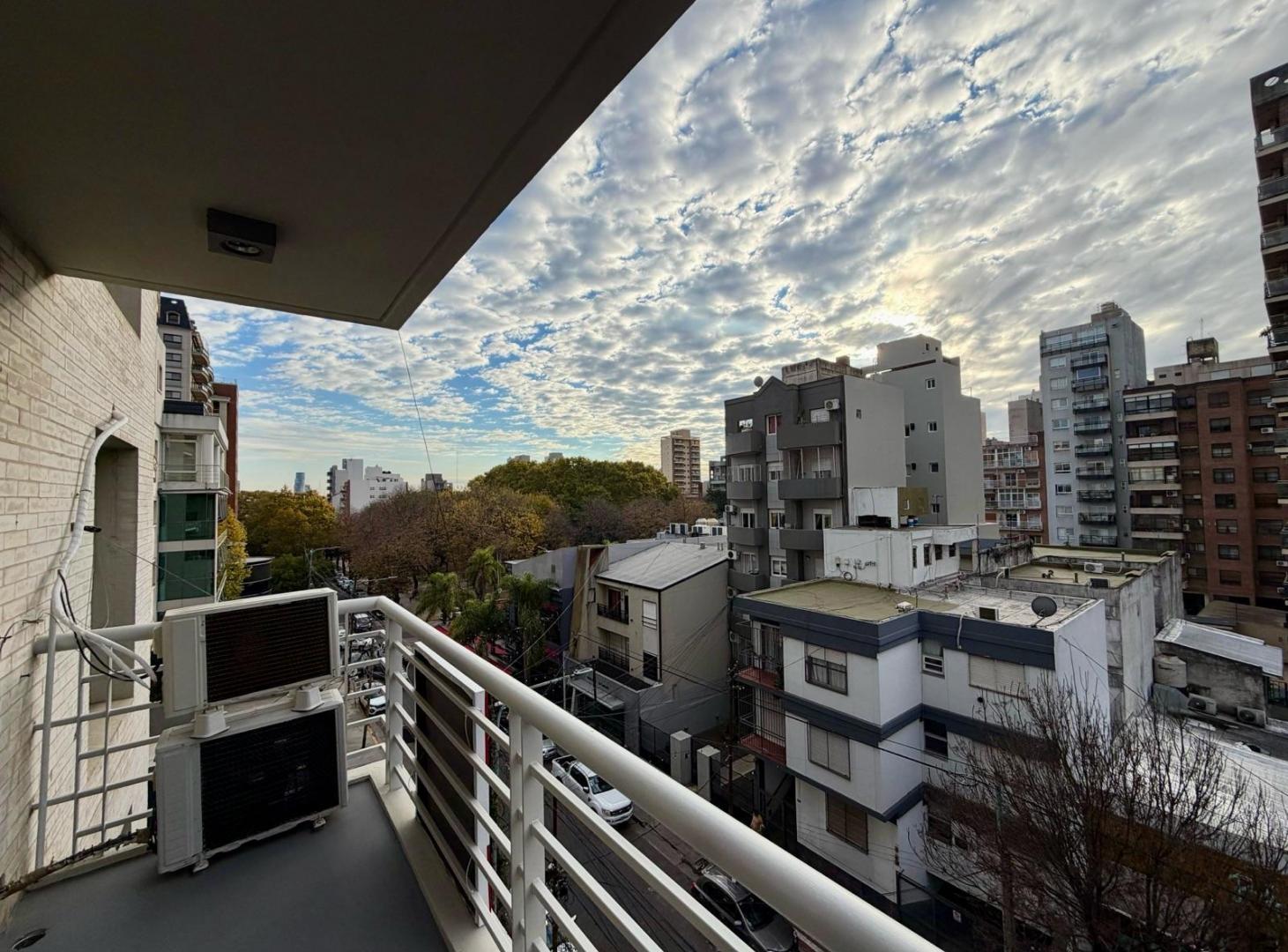 Foto de Departamento dos ambientes con cochera en venta - Quilmes, imagen 5