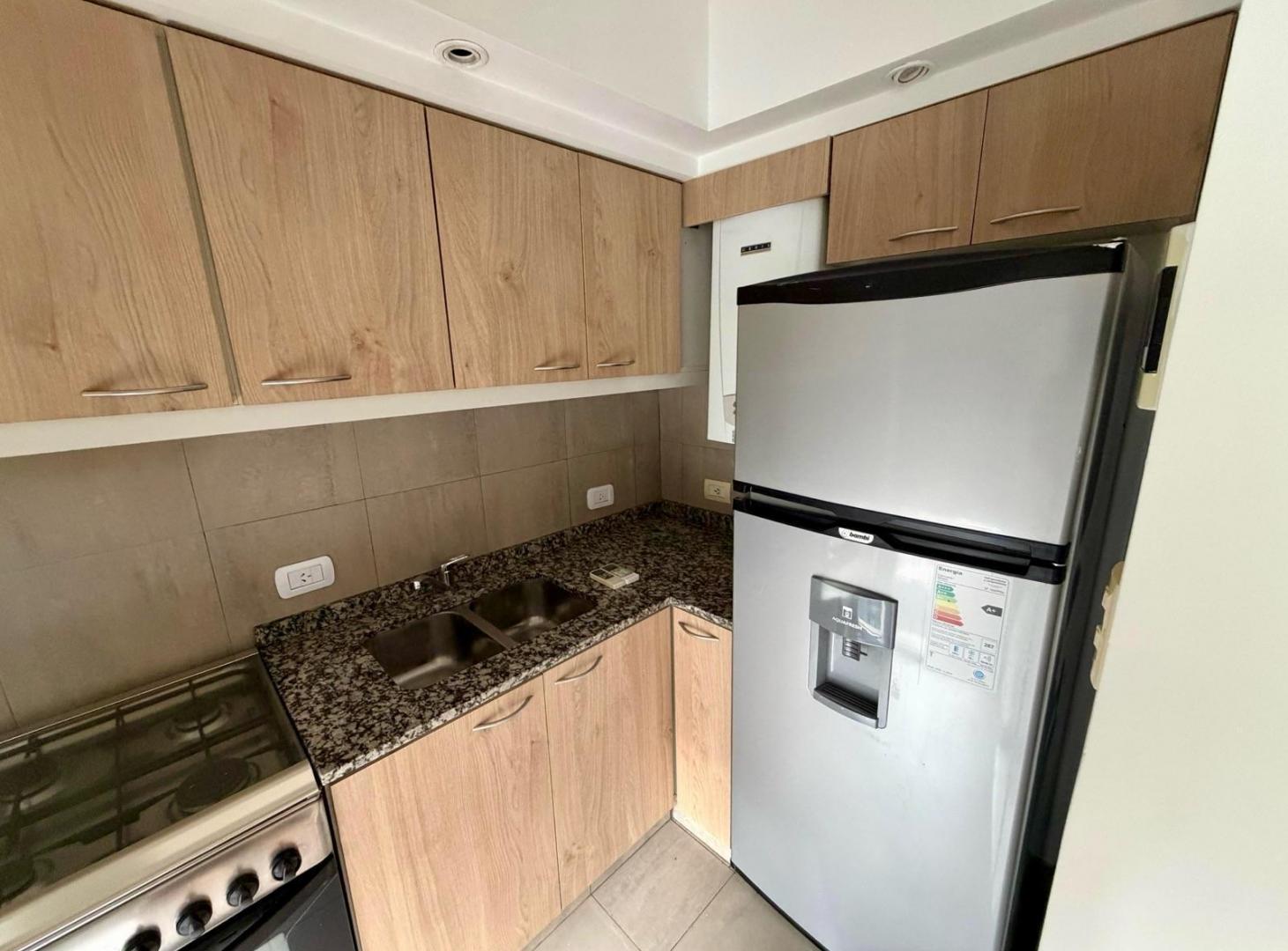 Foto de Departamento dos ambientes con cochera en venta - Quilmes, imagen 4
