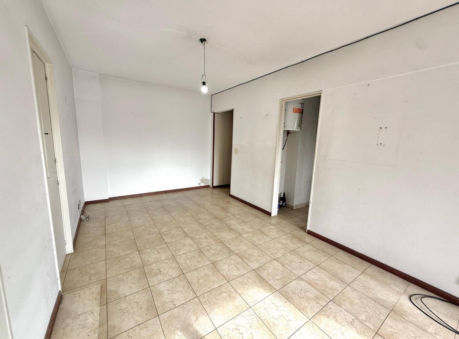 Foto de Departamento en Venta de 3 Ambientes en Quilmes Centro, imagen 2