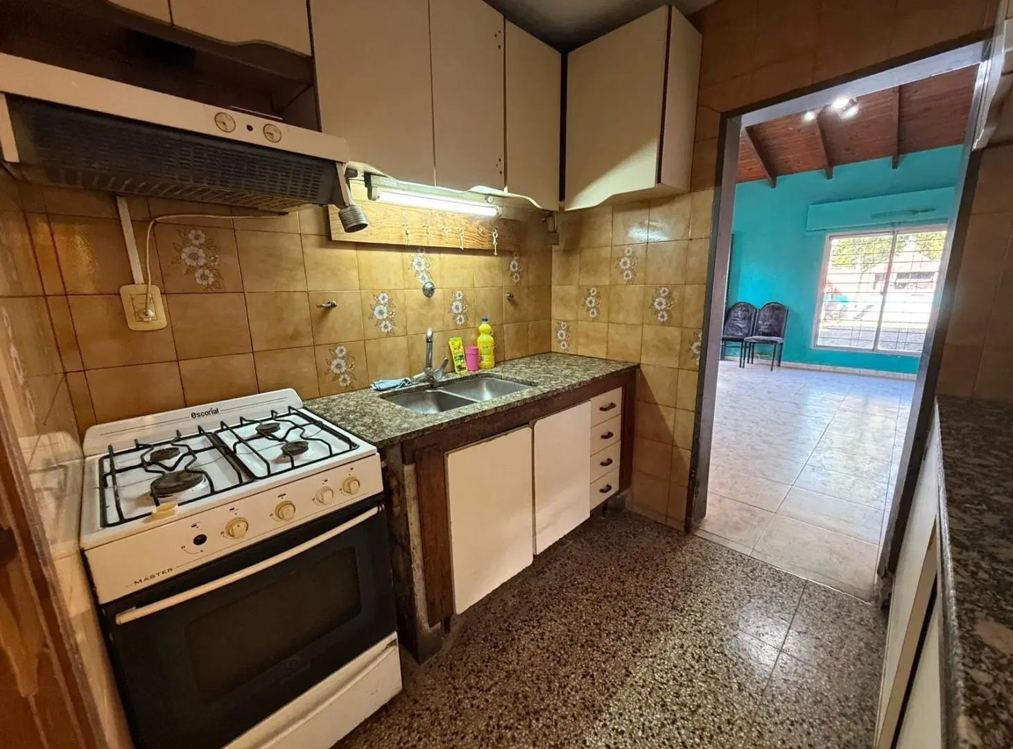 Casa en venta de 4 ambientes 8