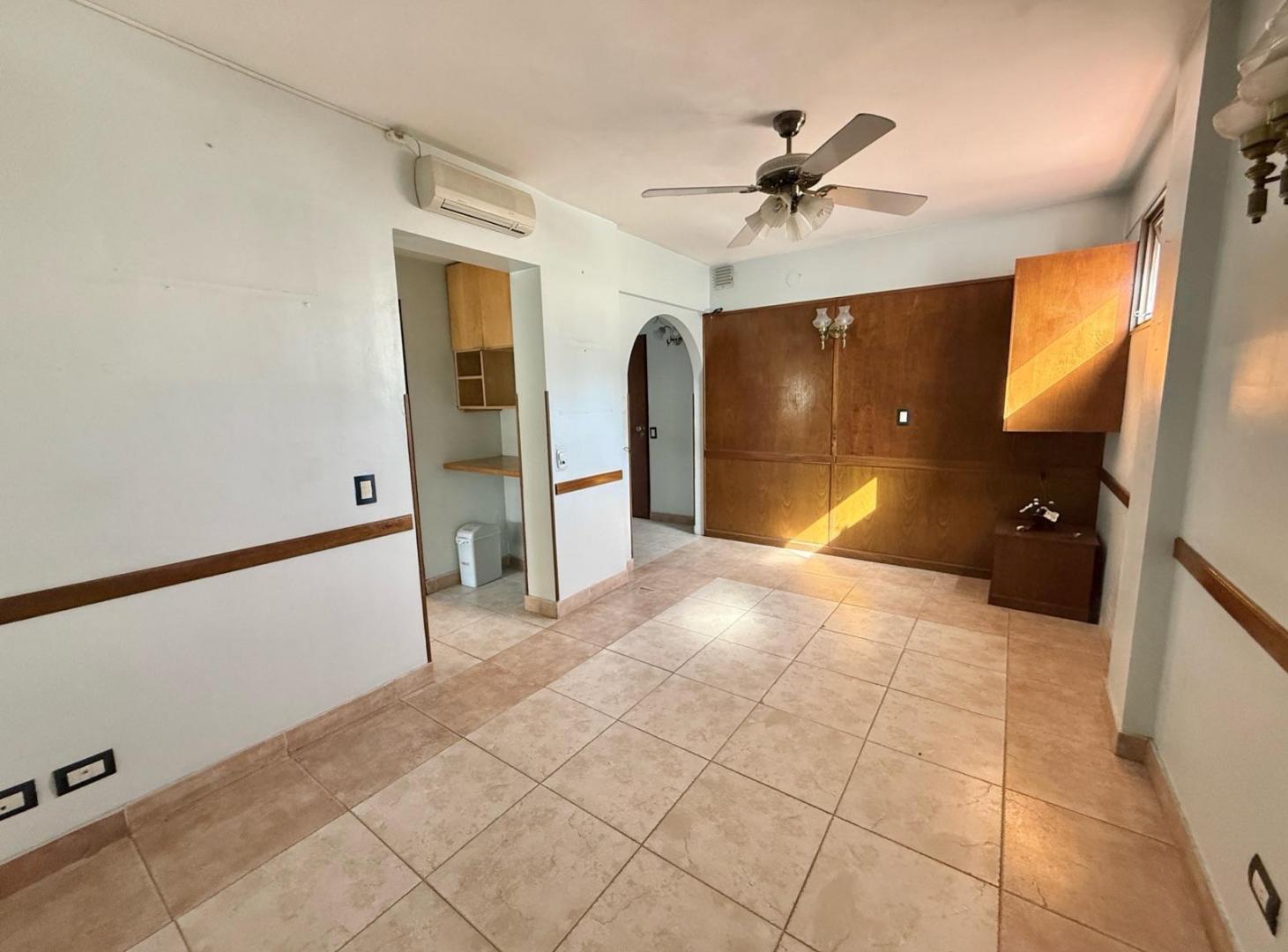 Foto de Departamento en Venta de 3 Ambientes en Quilmes Centro, imagen 1