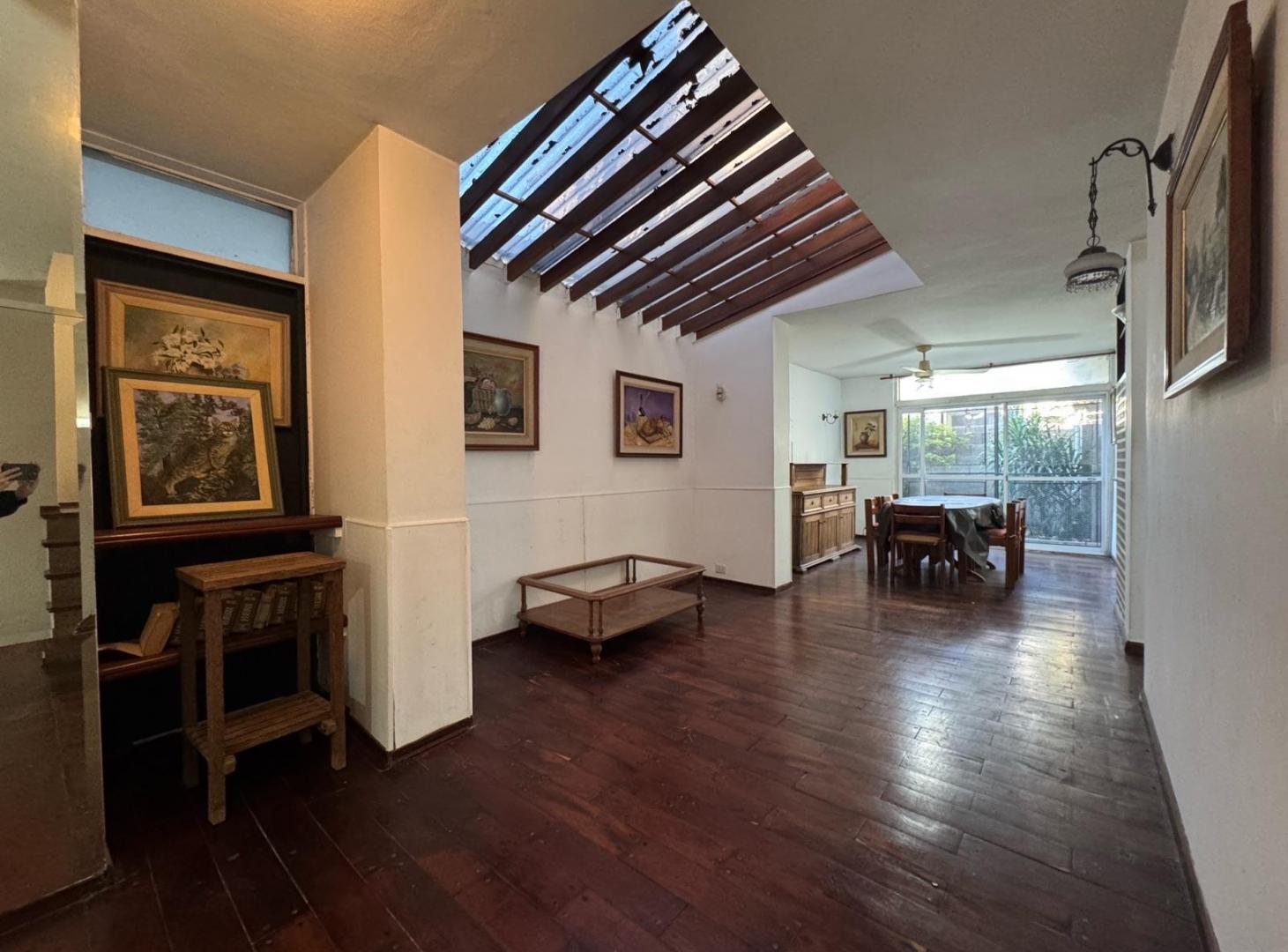 Foto de Casa cuatro ambientes en alquiler - Quilmes, imagen 3