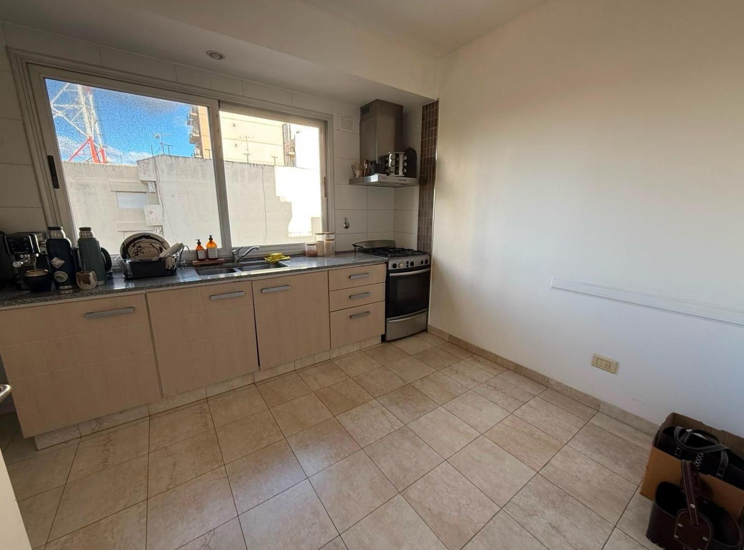 Foto de Departamento dos ambientes con cochera en venta - Quilmes centro, imagen 3