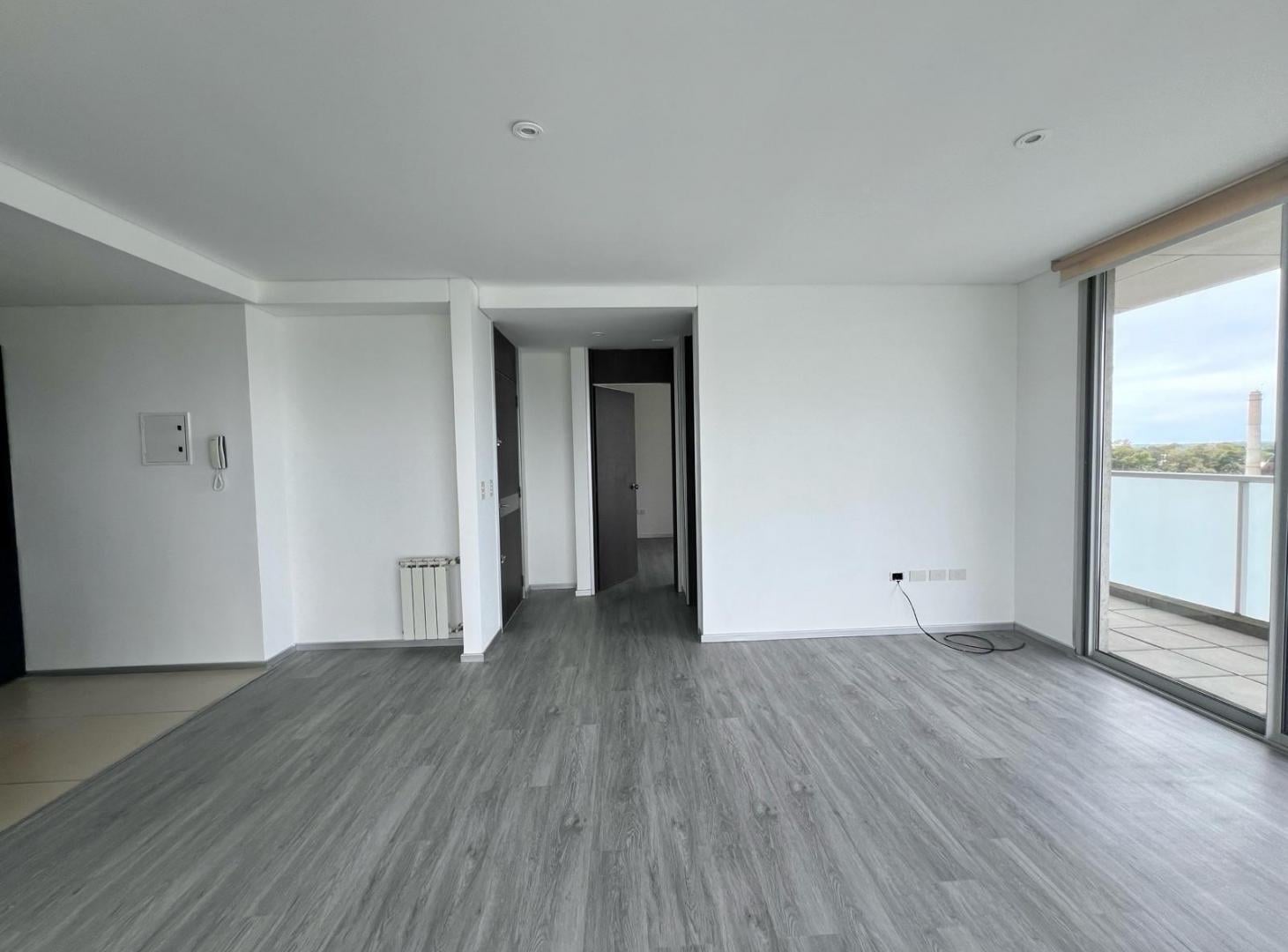 Foto de Departamento dos ambientes con cochera en alquiler - Sensum, Quilmes, imagen 4