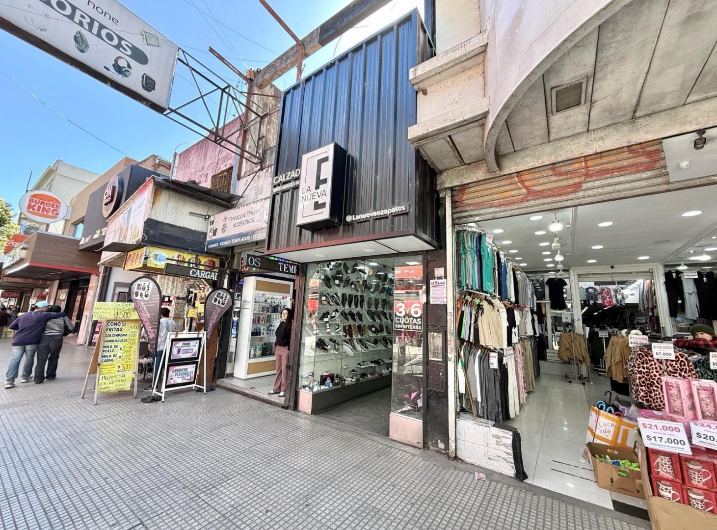 Local Comercial en Venta de 225m2 en Quilmes Centro sobre Peatonal Rivadavia