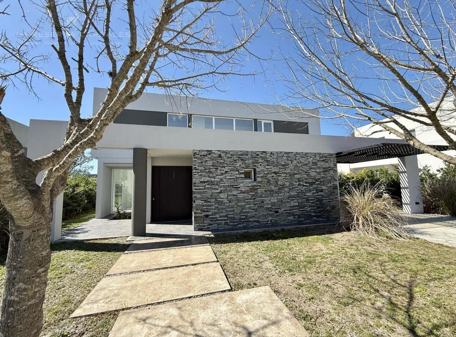 Casa de 5 Ambientes en Venta en La Reserva Cardales 3