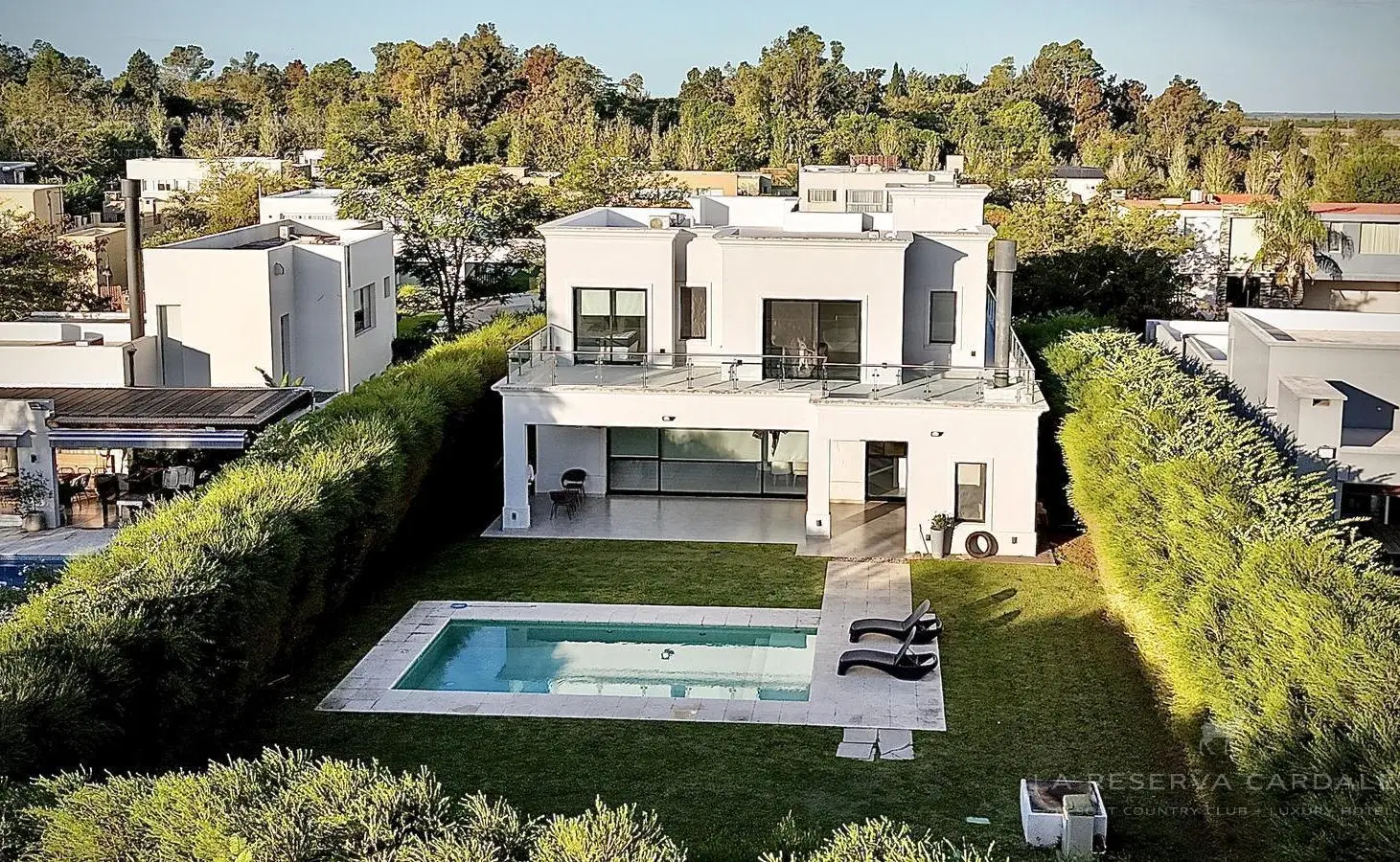 Casa en Alquiler de 6 ambientes en La Reserva Cardales 3