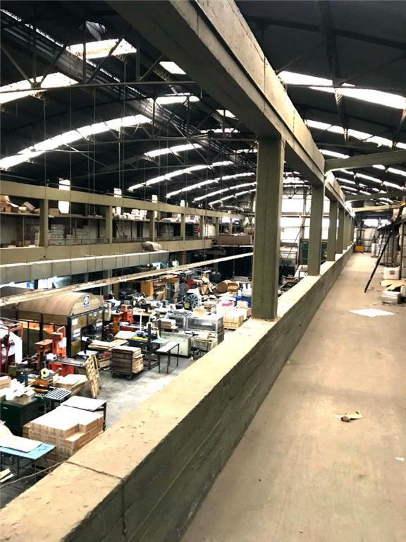 Depositos/industrias - Establecimientos Industriales - La Tablada, Gran Bs. As. Oeste Sur 4