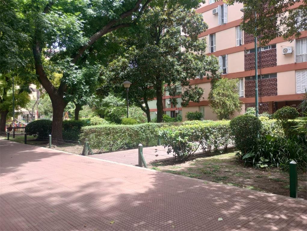 Departamento 4 Ambientes Al Frente Refaccionado a Nuevo - Catalinas Sur - La Boca 4