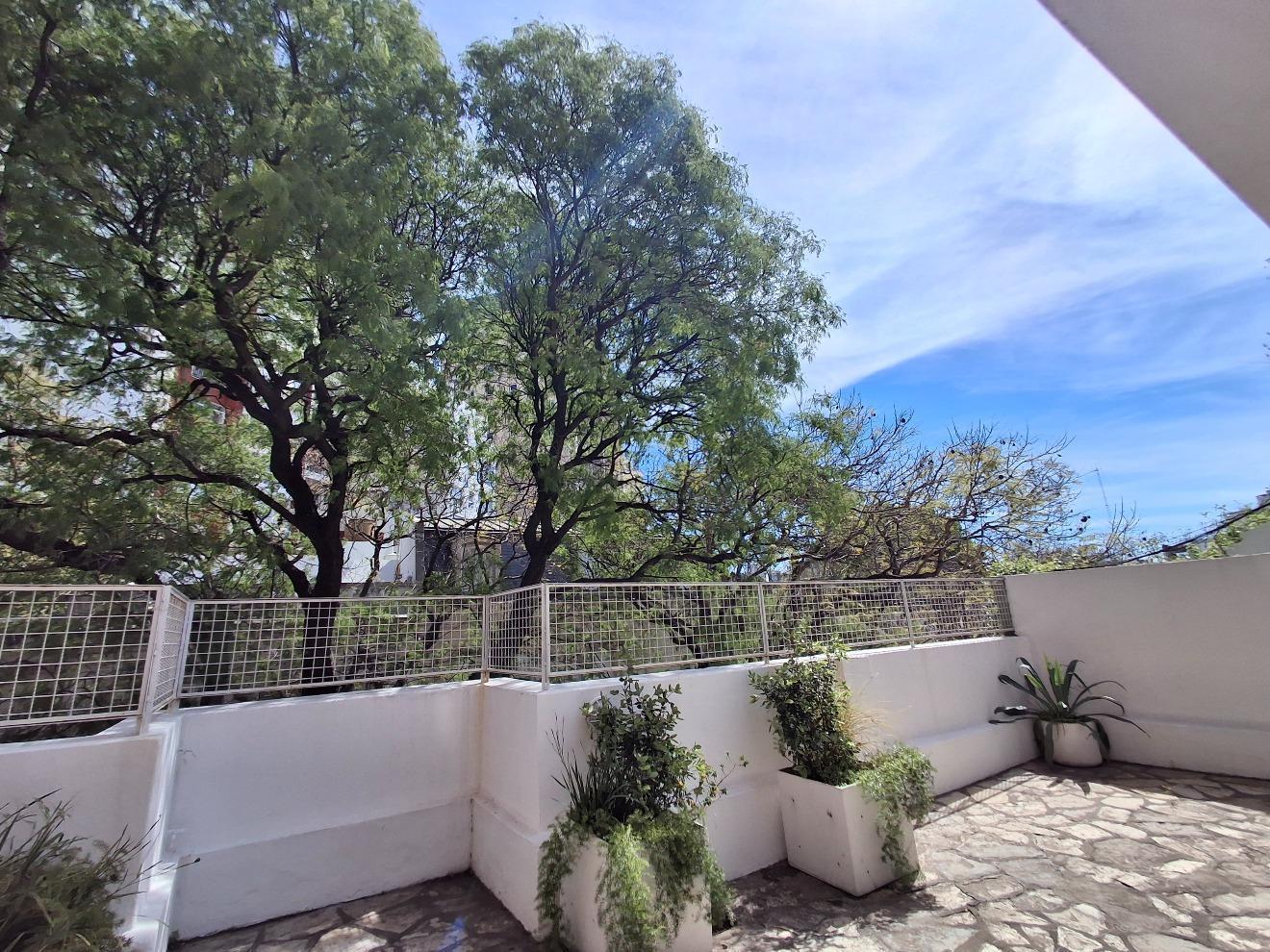 Foto de CASA EN ALQUILER BARRIO PARQUE, imagen 1