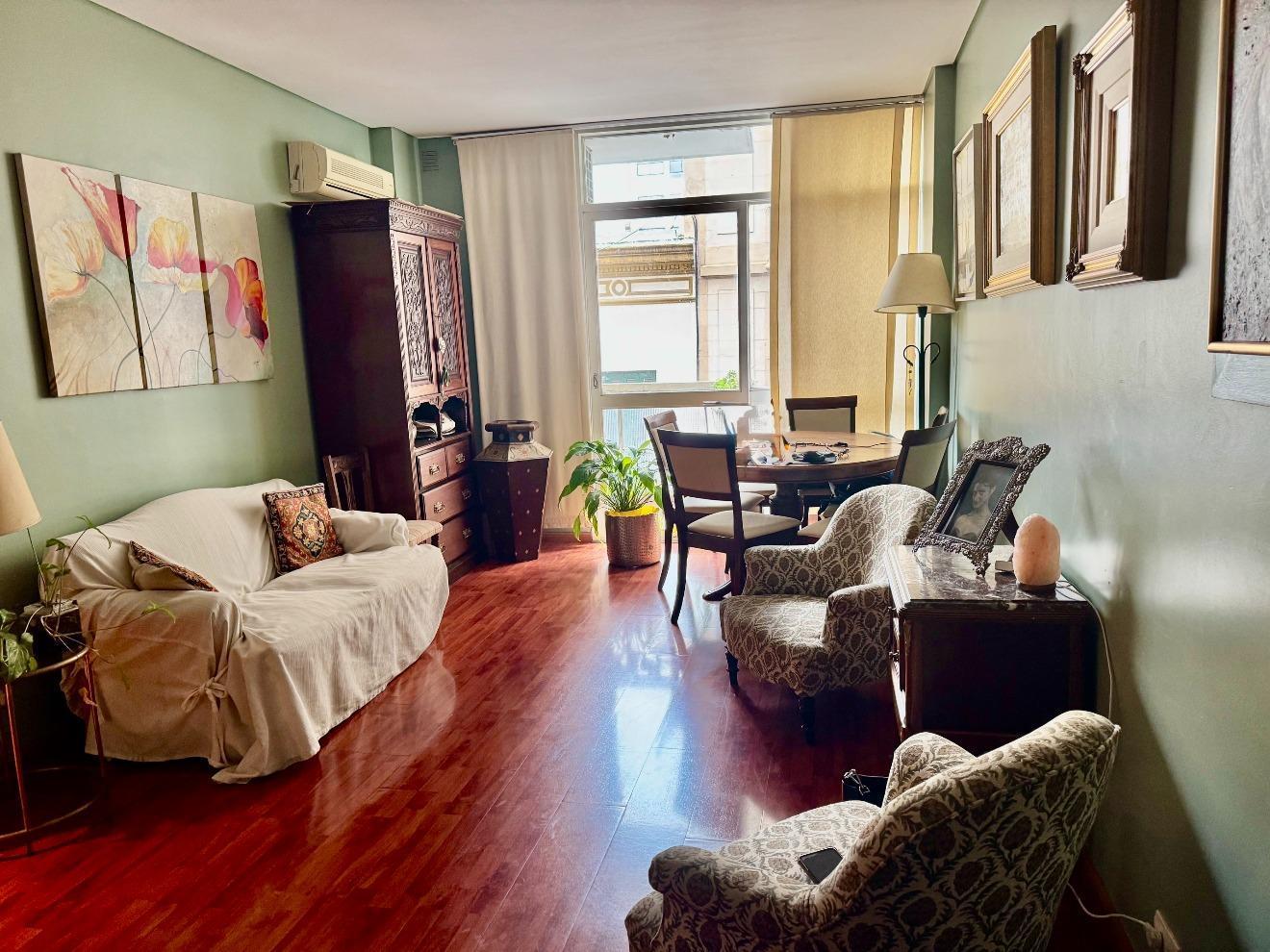 Foto de DEPARTAMENTO A LA VENTA EN BARRIO NORTE DE 2 DORMITORIOS, imagen 2