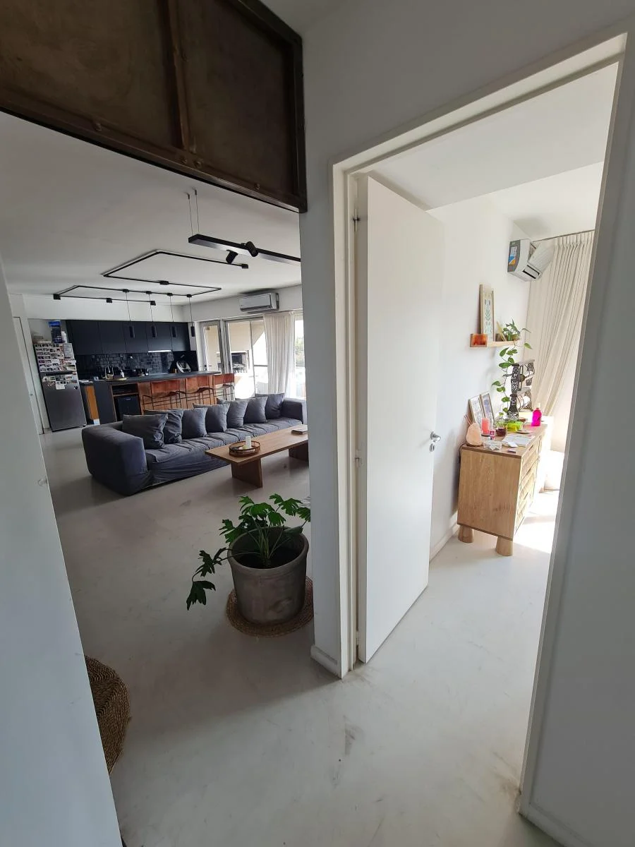 Excelente 3 Amb - 2 Dorm - 2 Baños - Balcón C/parrilla - Cochera y Baulera 1