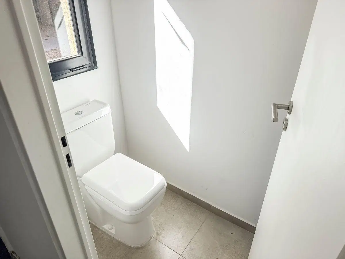Excelente casa PH a ESTRENAR - 3 dorm - 2 baños - toilette - jardín privado - parrilla - cochera 3