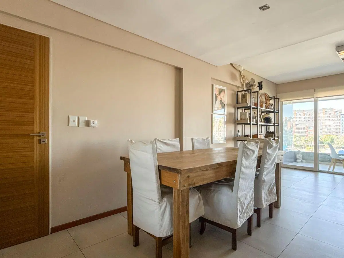 ¡Muy buen Departamento 3 Ambientes con vista al Río y la Bahía en Vista Bahía, Nordelta! 2