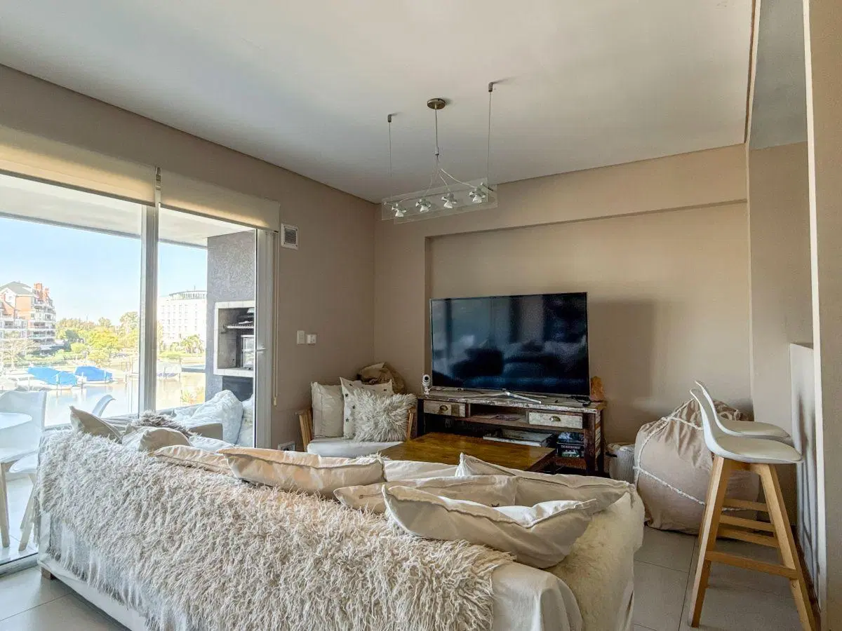 ¡Muy buen Departamento 3 Ambientes con vista al Río y la Bahía en Vista Bahía, Nordelta! 5