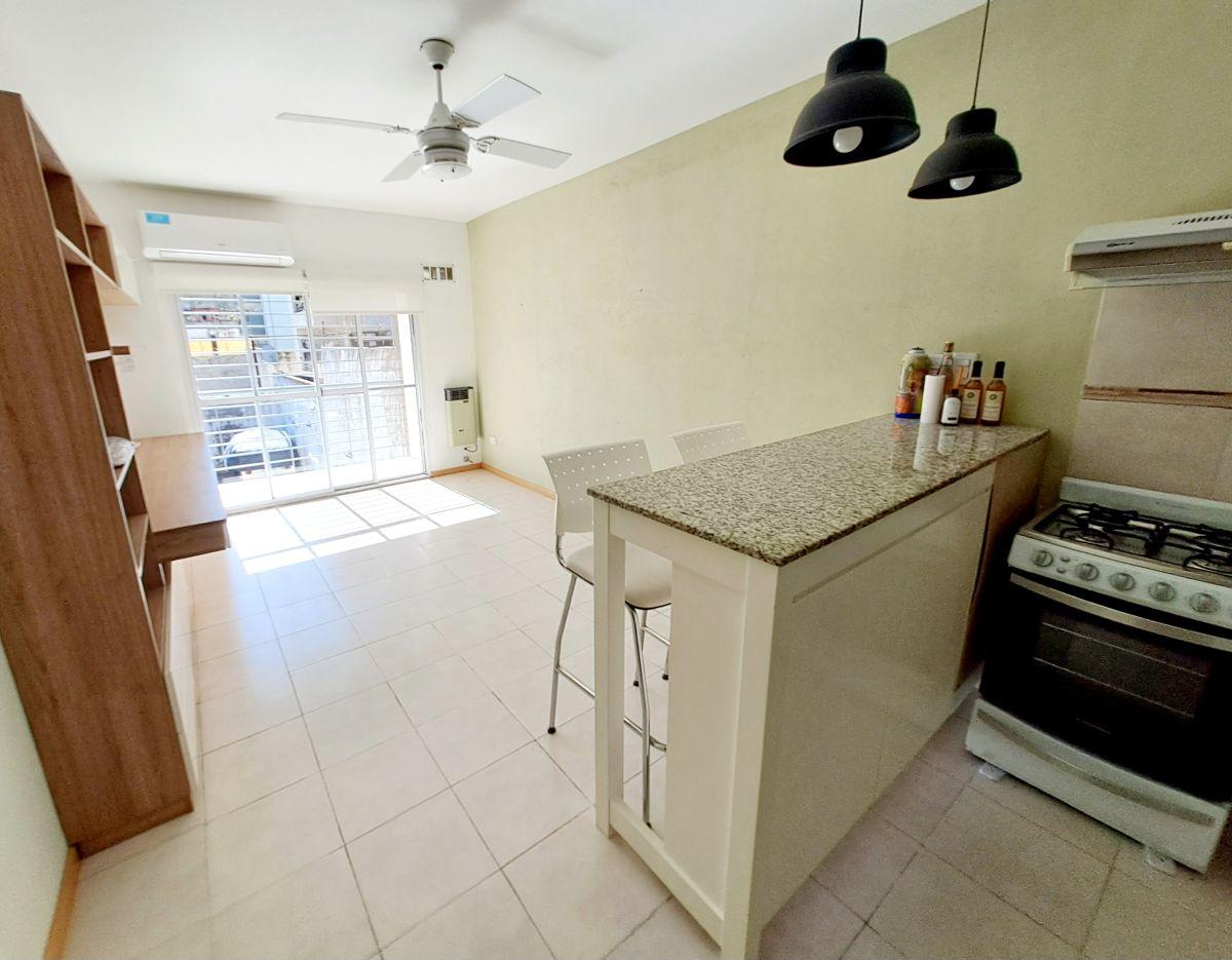 Foto de Muy Lindo Departamento 2 Amb en Av Libertador Al Río, San Fernando, imagen 1