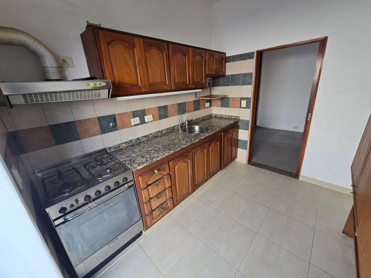 Foto de Casa 1 planta - 3 dormitorios - 2 baños - Galpón - uso comercial, imagen 1