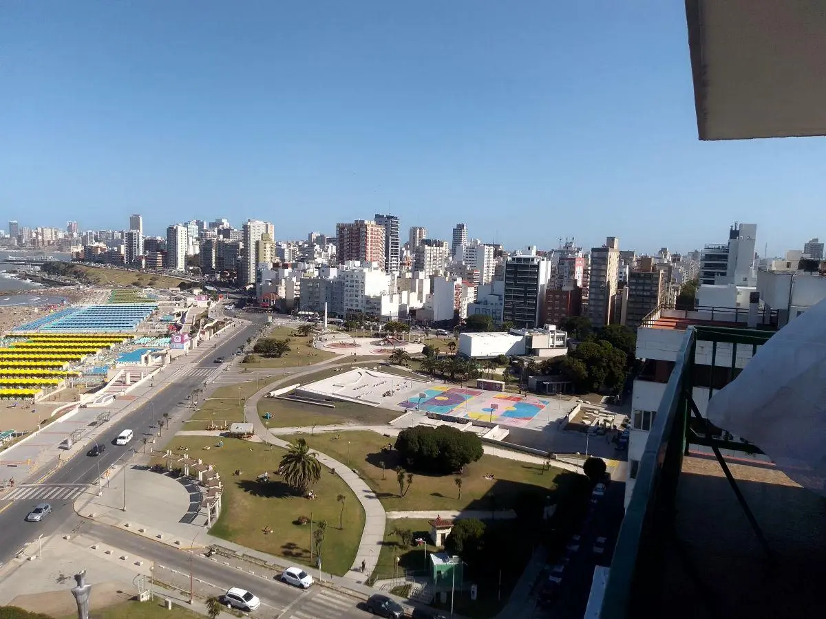 VENTA DEPARTAMENTO 3 AMB CON COCHERA" FRENTE AL MAR" 4