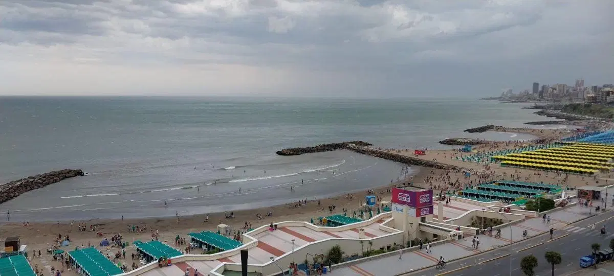 VENTA DEPARTAMENTO 4 AMB FRENTE AL MAR CON COCHERA DOBLE 3
