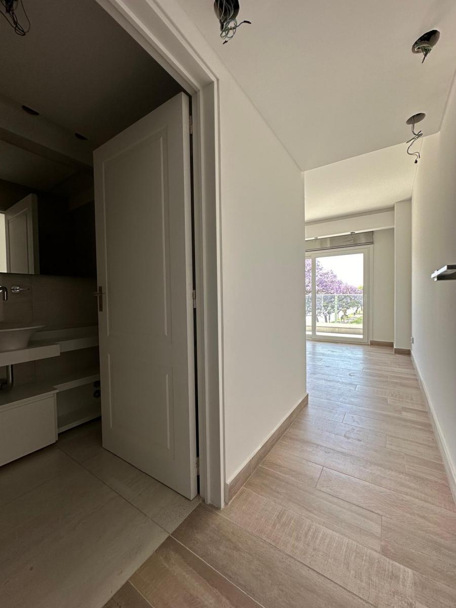 Magnifico Departamento en Venta 3 Suites 2 Cocheras Excelente Vista 4
