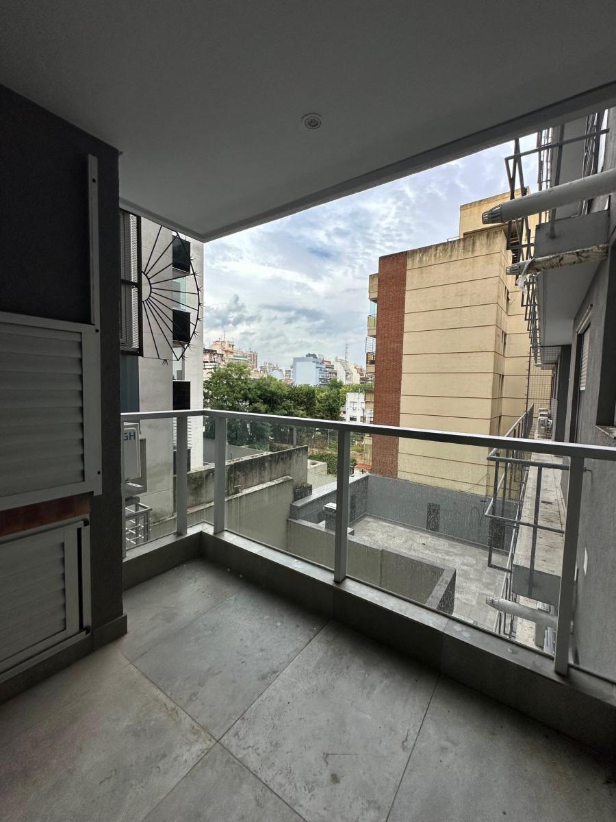 Departamento 4 Amb Mas Dependencia y Cochera en Venta en Flores Full Amenities 4
